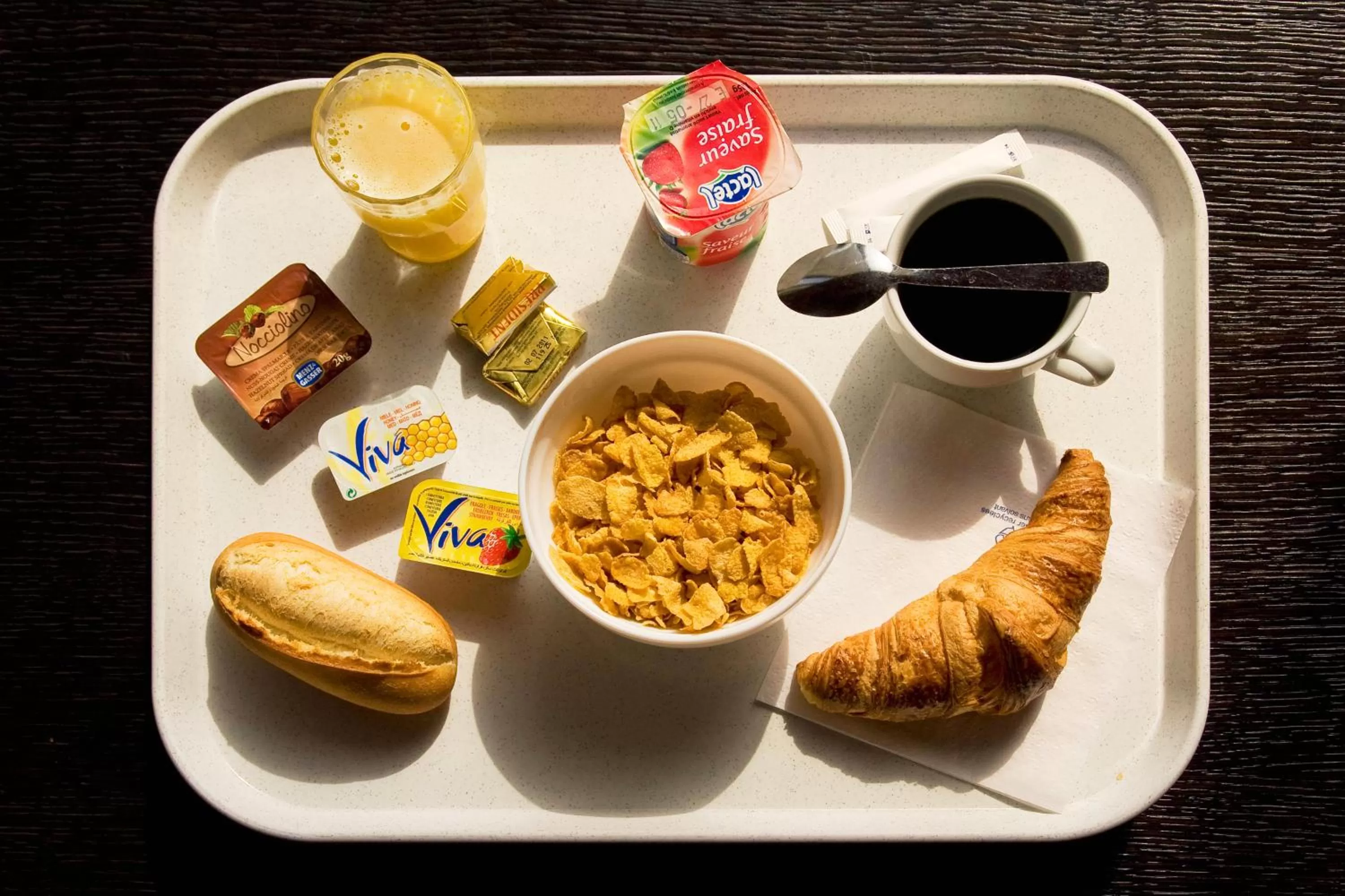 Restaurant/places to eat in Résidence Internationale De Paris