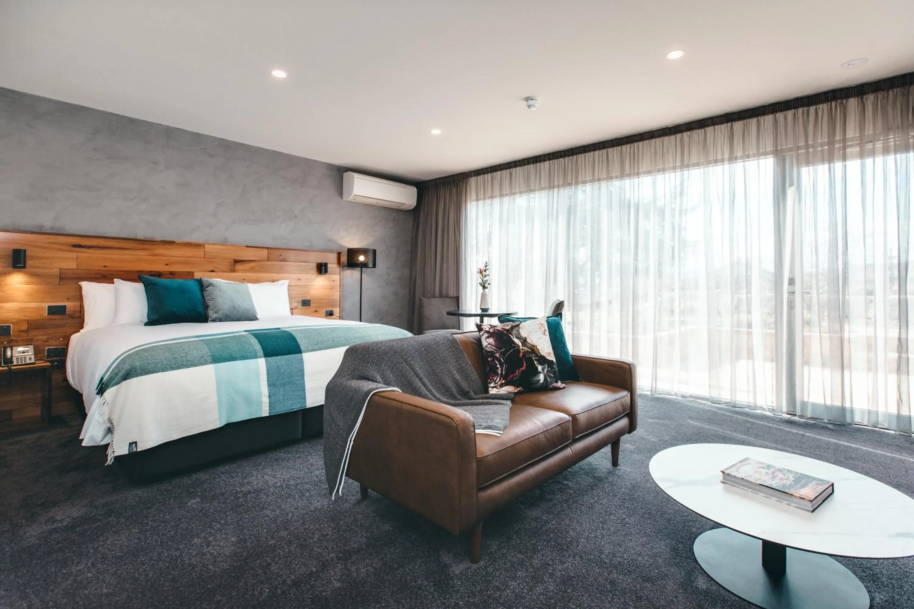 Two-Bedroom Studio - Pearce in Maylands Lodge