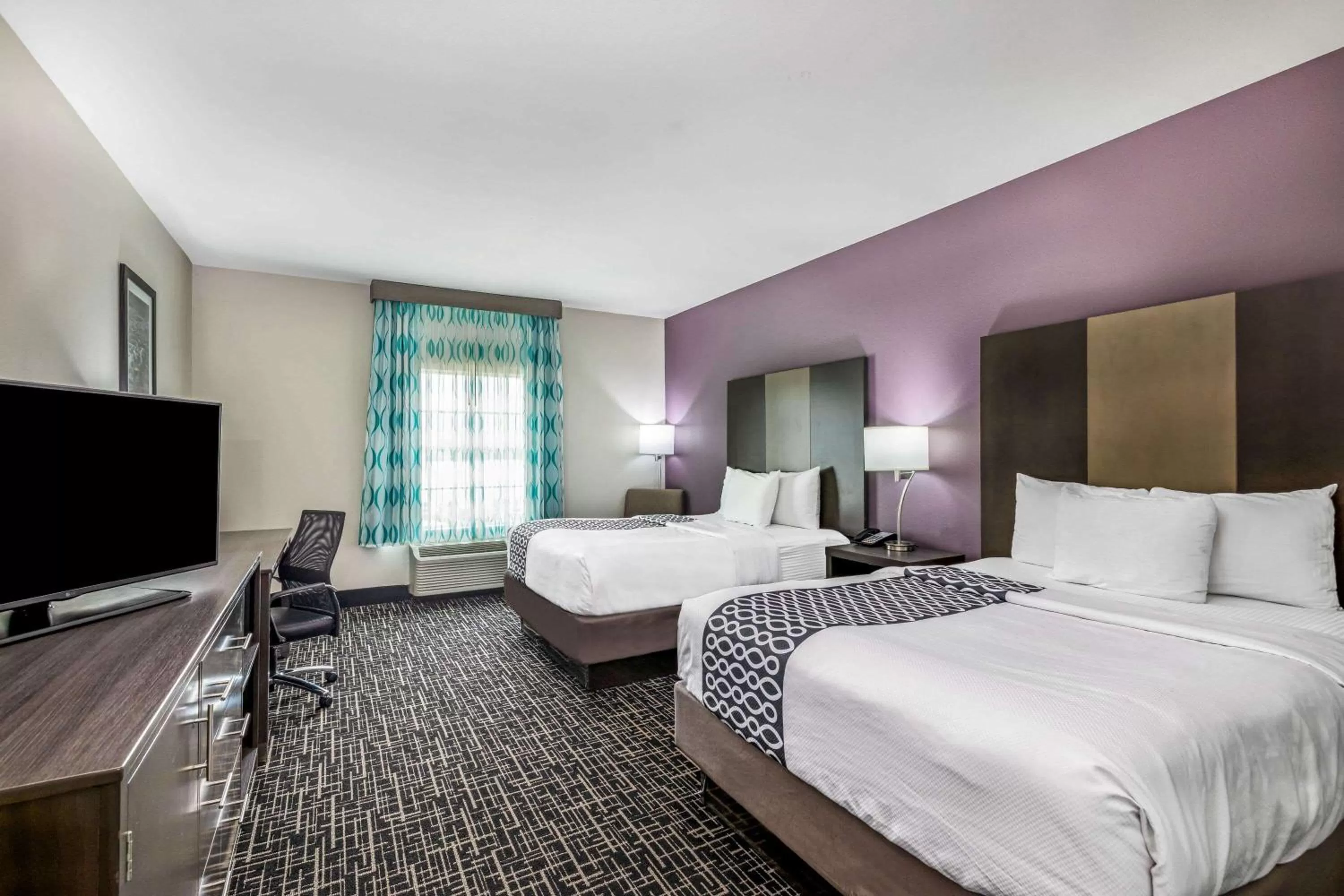 Queen Room with Two Queen Beds - Mobility Access/Non-Smoking in La Quinta by Wyndham Claremore
