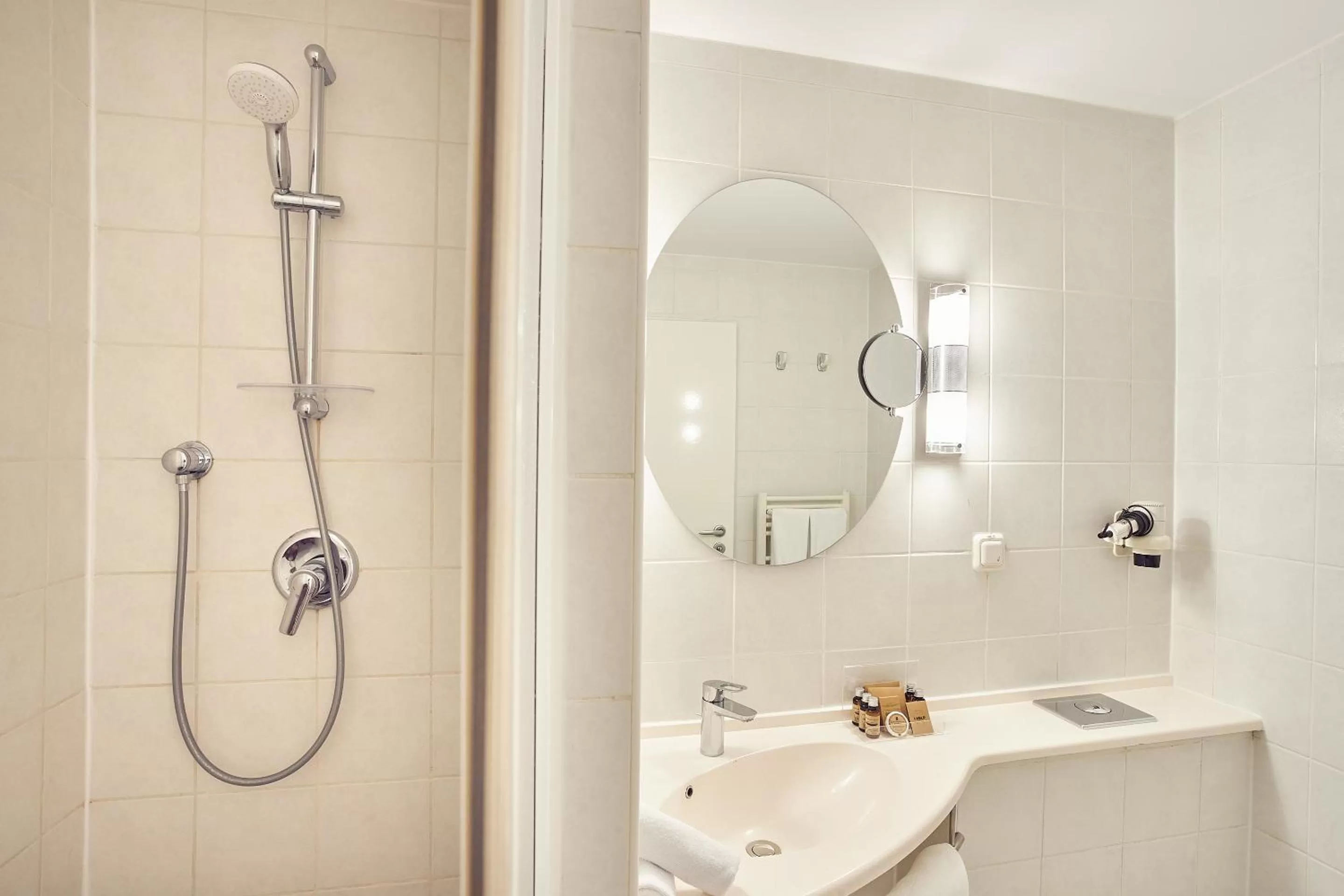 Standard Double Room in Continental Forum Constanta