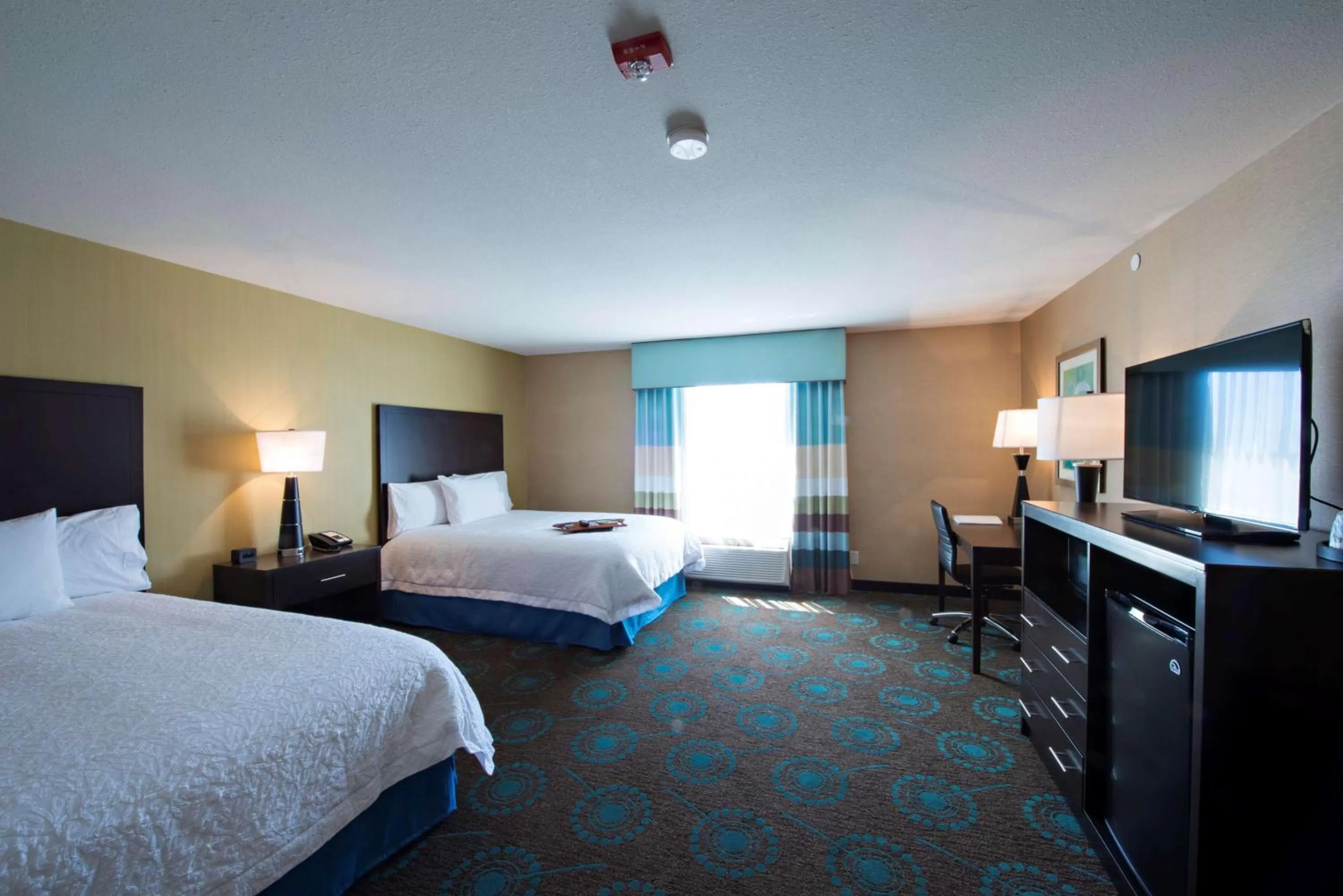 Queen Room with Two Queen Beds - Mobility Access/Non-Smoking in Hampton Inn Saskatoon South