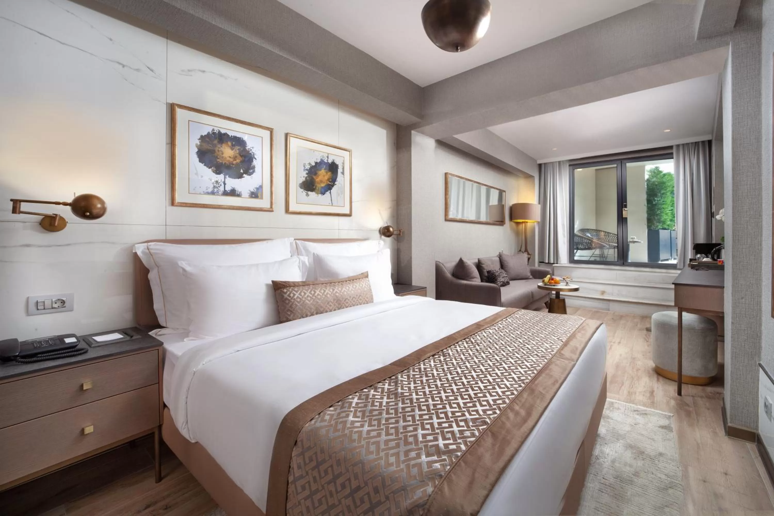 Two-Bedroom Suite in Mula Hotel