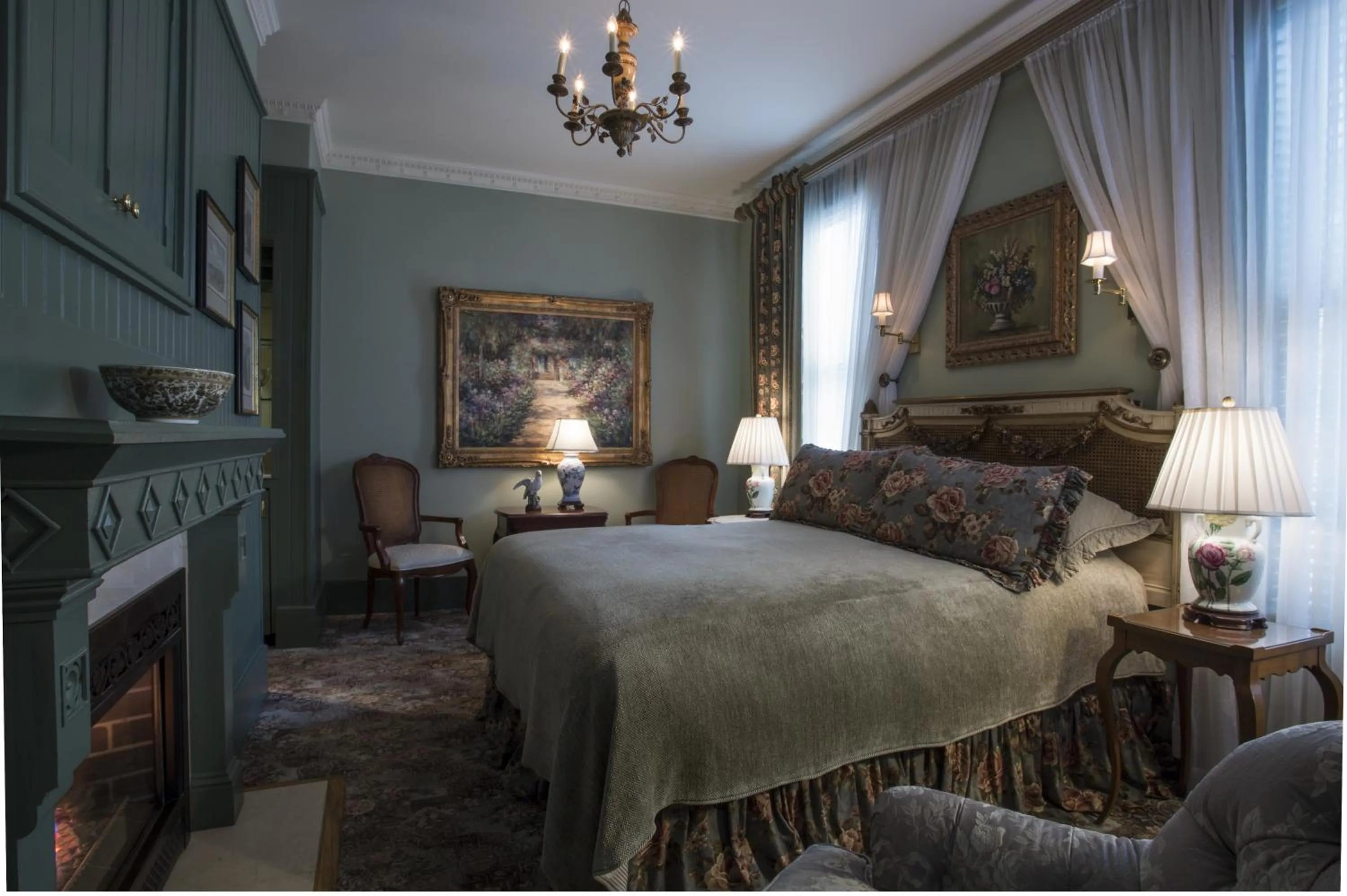 Brier Rose Garden Villa in The Chanler at Cliff Walk