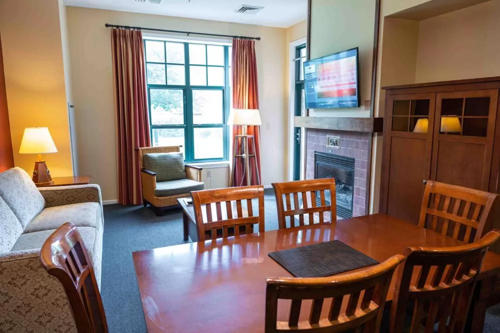 Standard Two Bedroom Suite in The Appalachian at Mountain Creek