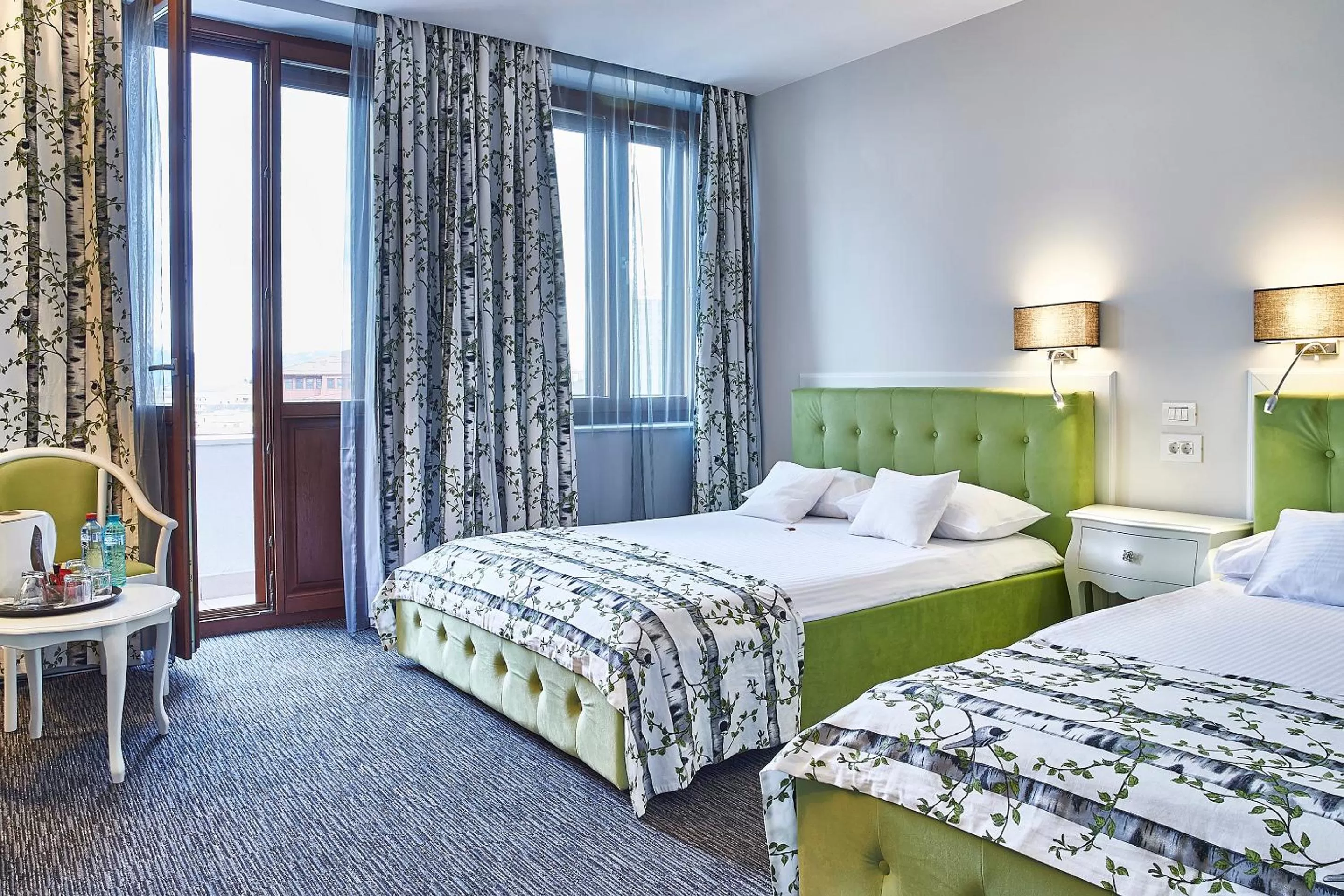 Deluxe Family PLUS Suite in Continental Forum Sibiu