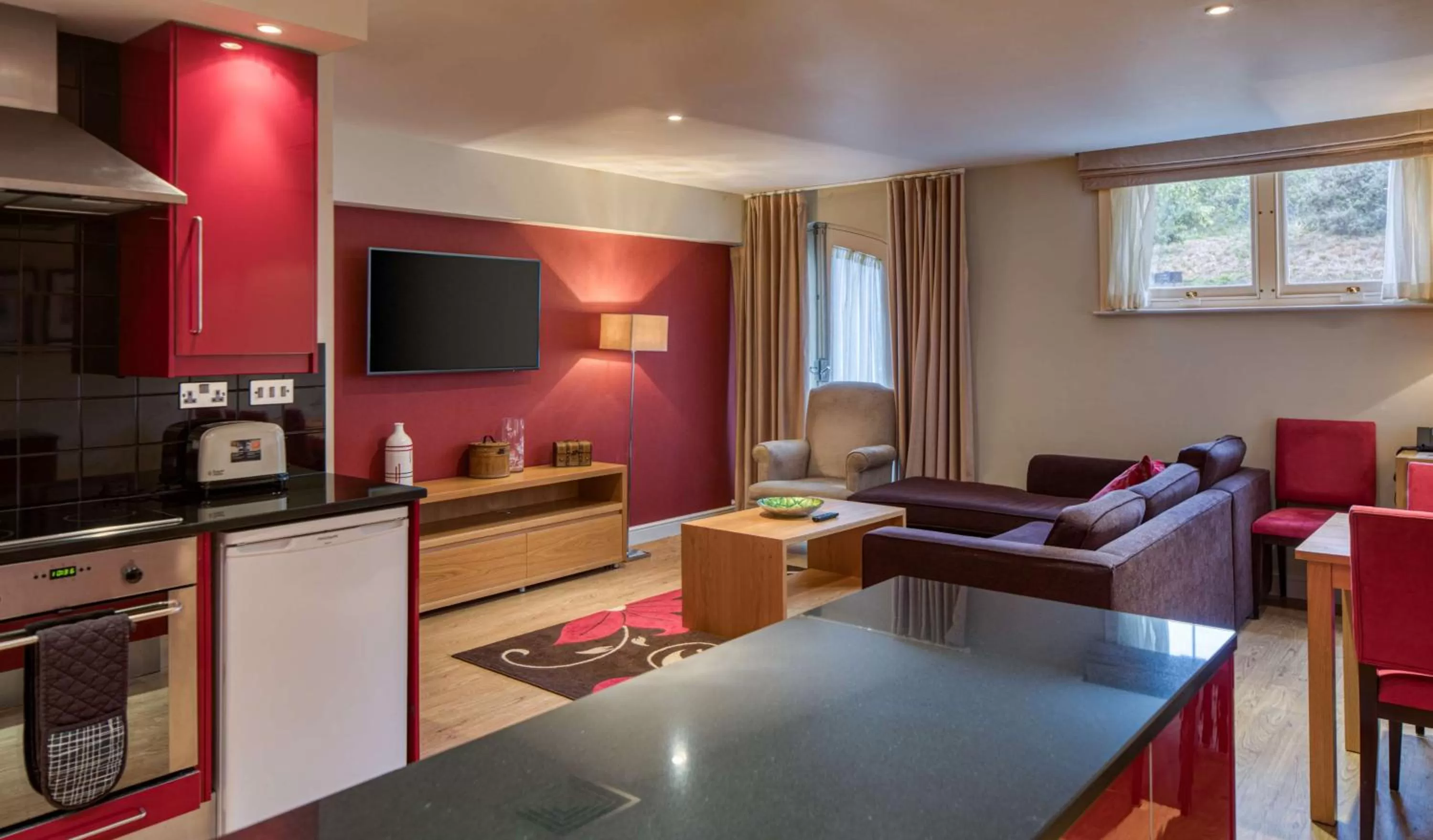 Three-Bedroom Apartment in The Welcombe Golf & Spa Hotel