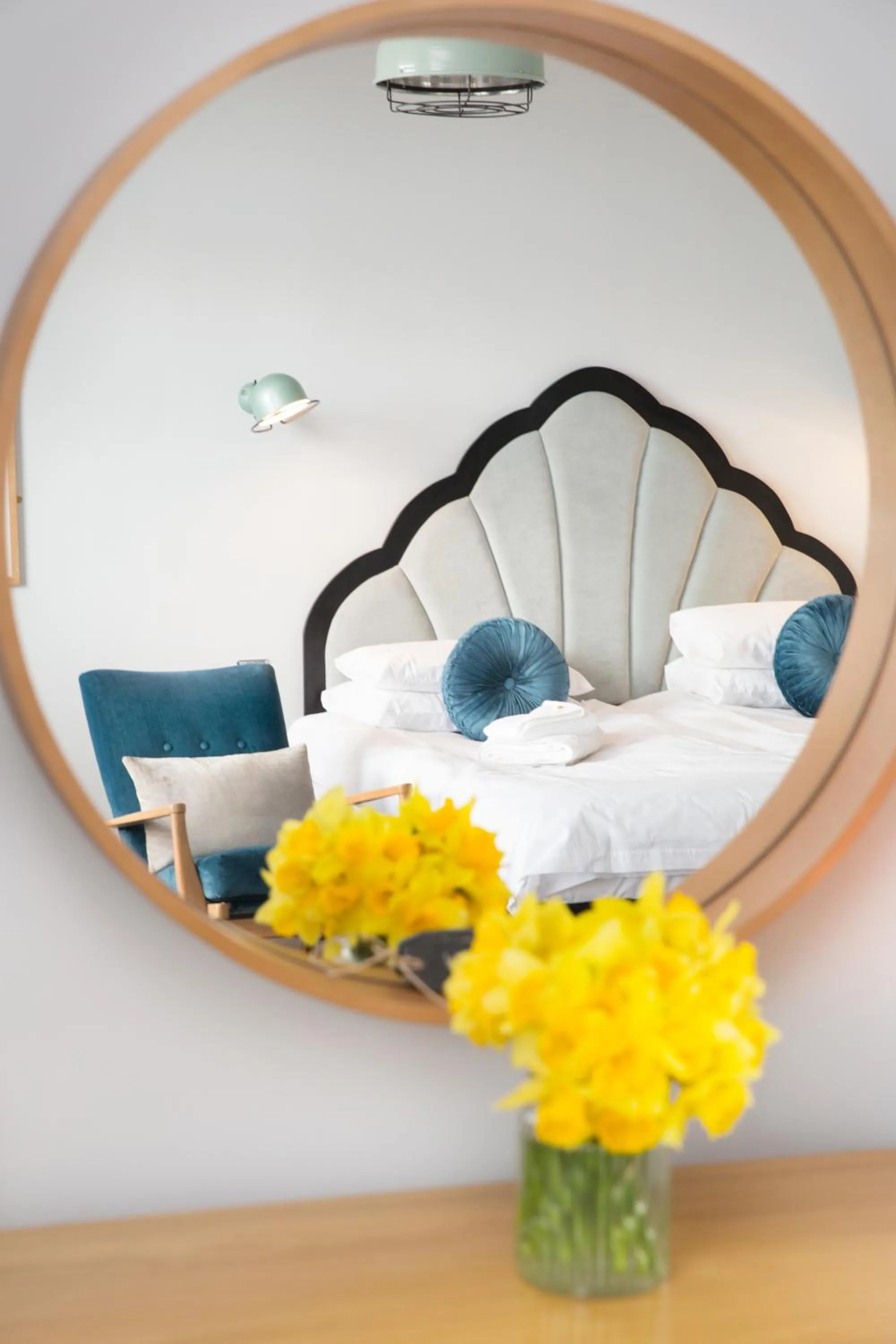 Deluxe Super King Room with Balcony - single occupancy in The Lerryn