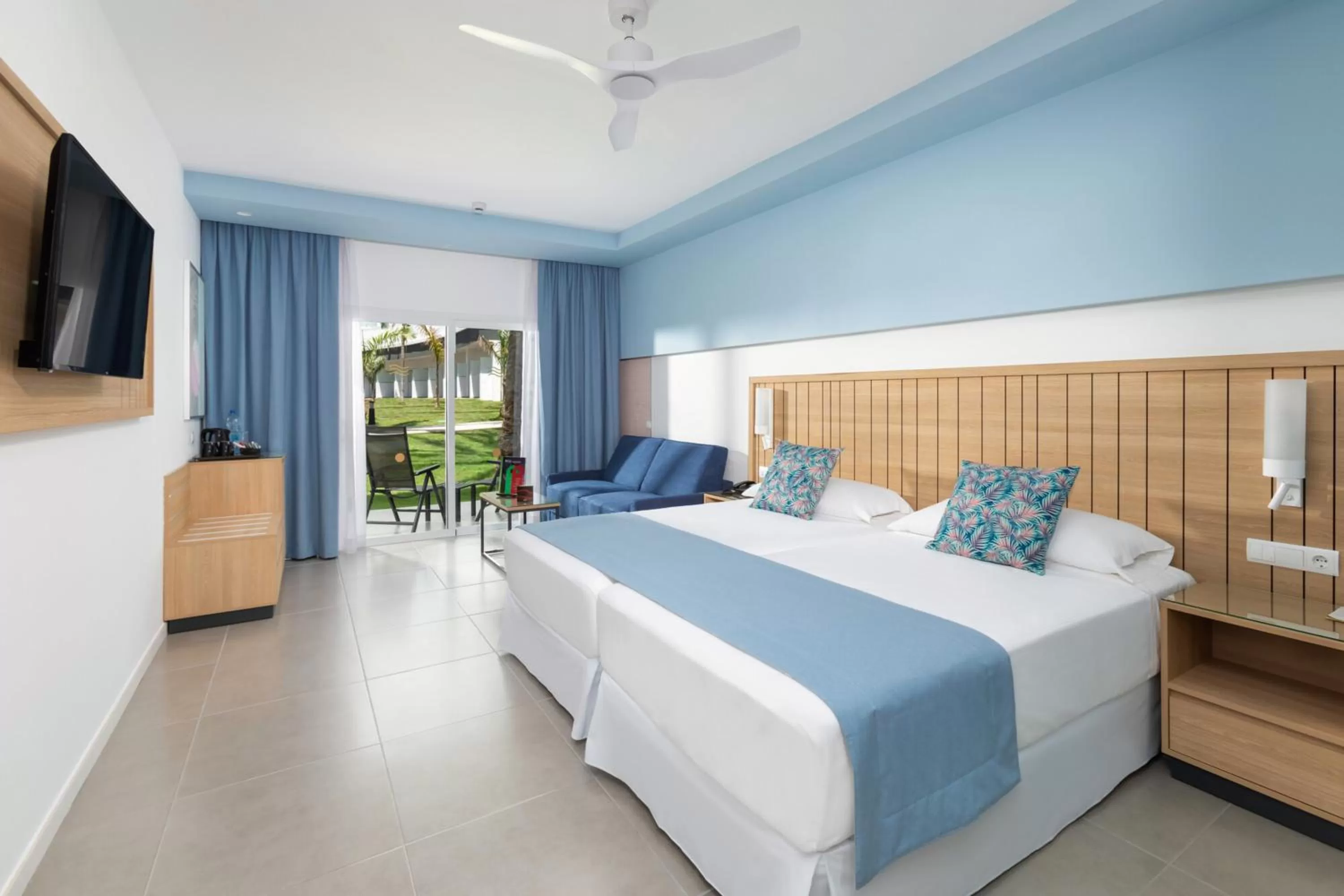 Double Room with Garden View in Hotel Riu Palace Palmeras - All Inclusive
