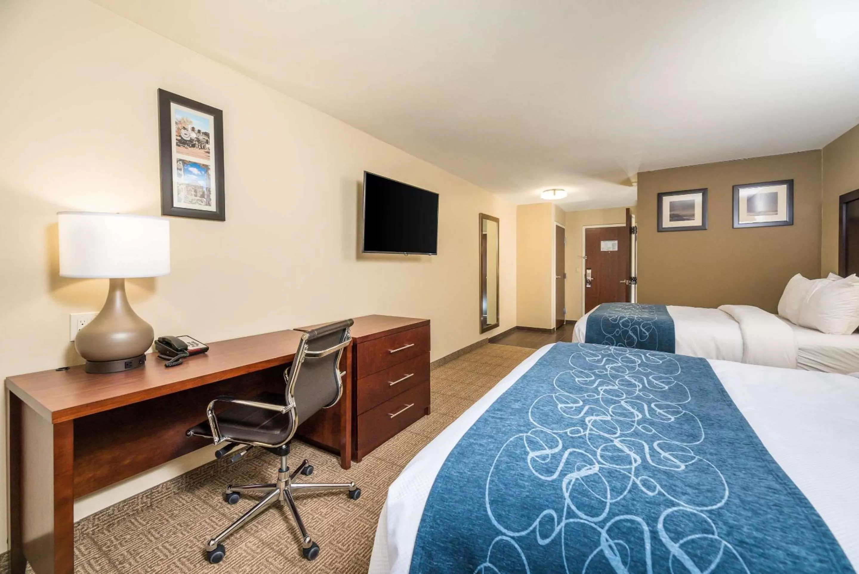 Queen Room with Two Queen Beds - Non-Smoking in Comfort Inn Tonopah