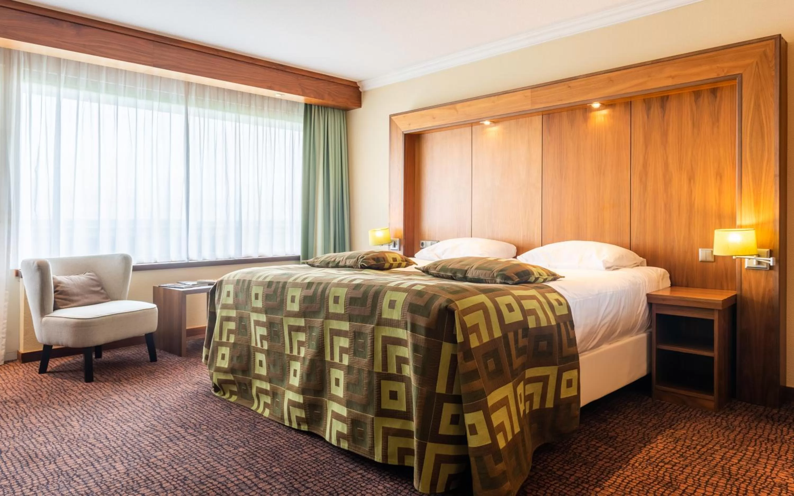 Deluxe Twin Room in Van der Valk Hotel Emmen