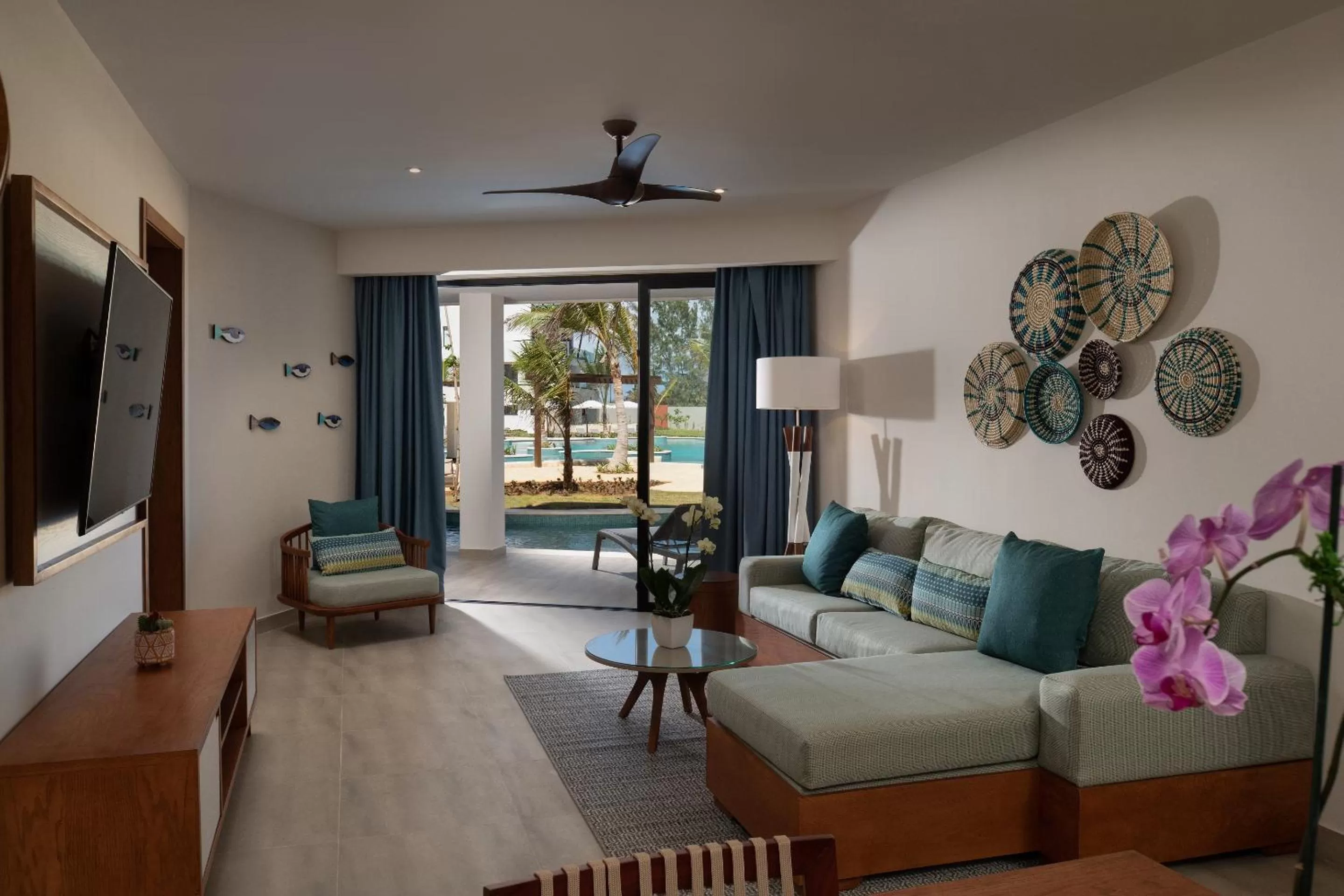 Preferred Club Master Suite Swim-Out in Dreams Macao Beach Punta Cana - All Inclusive