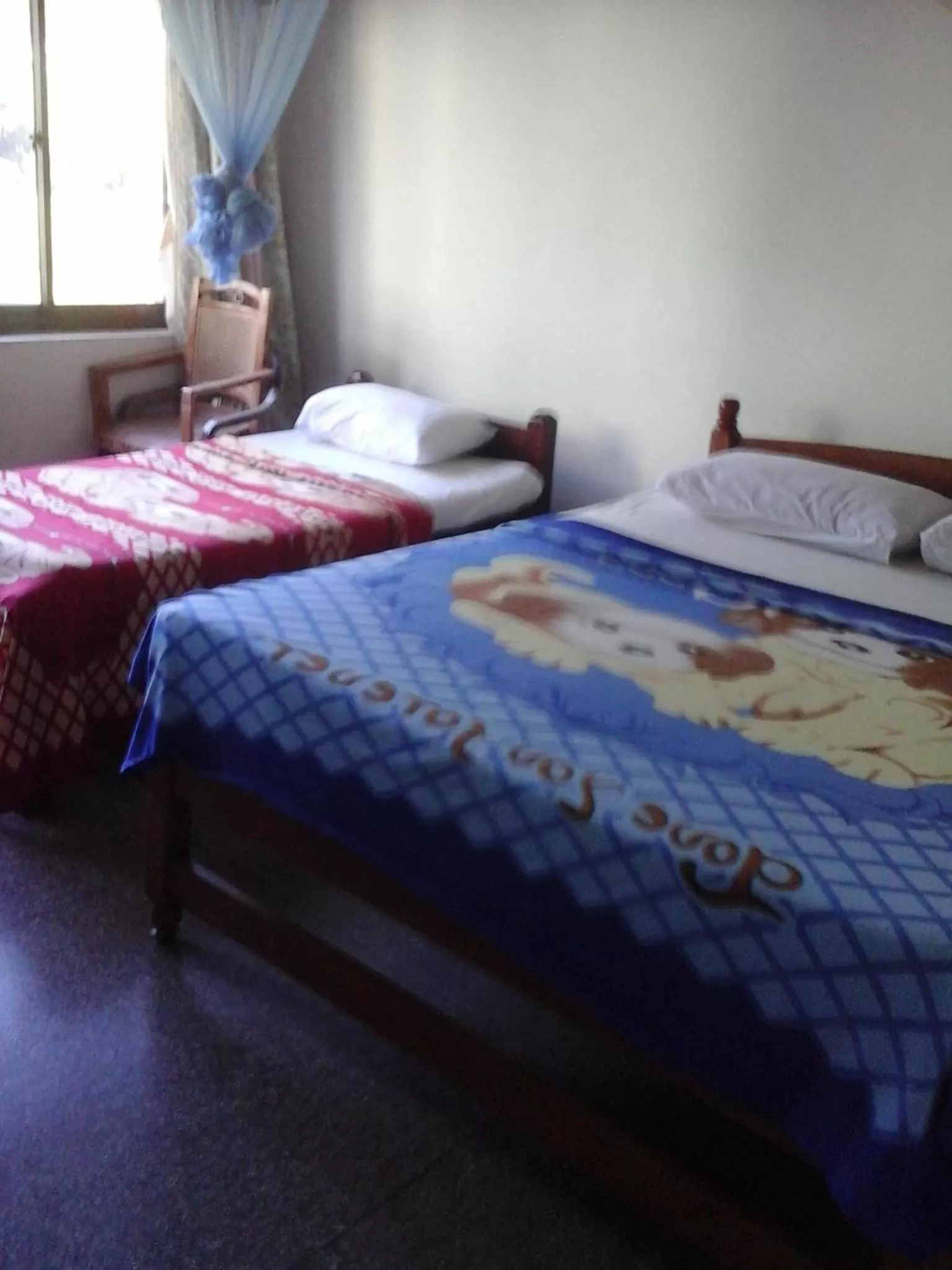 Comfort Triple Room with Shower in Majestic Tourist Hotel