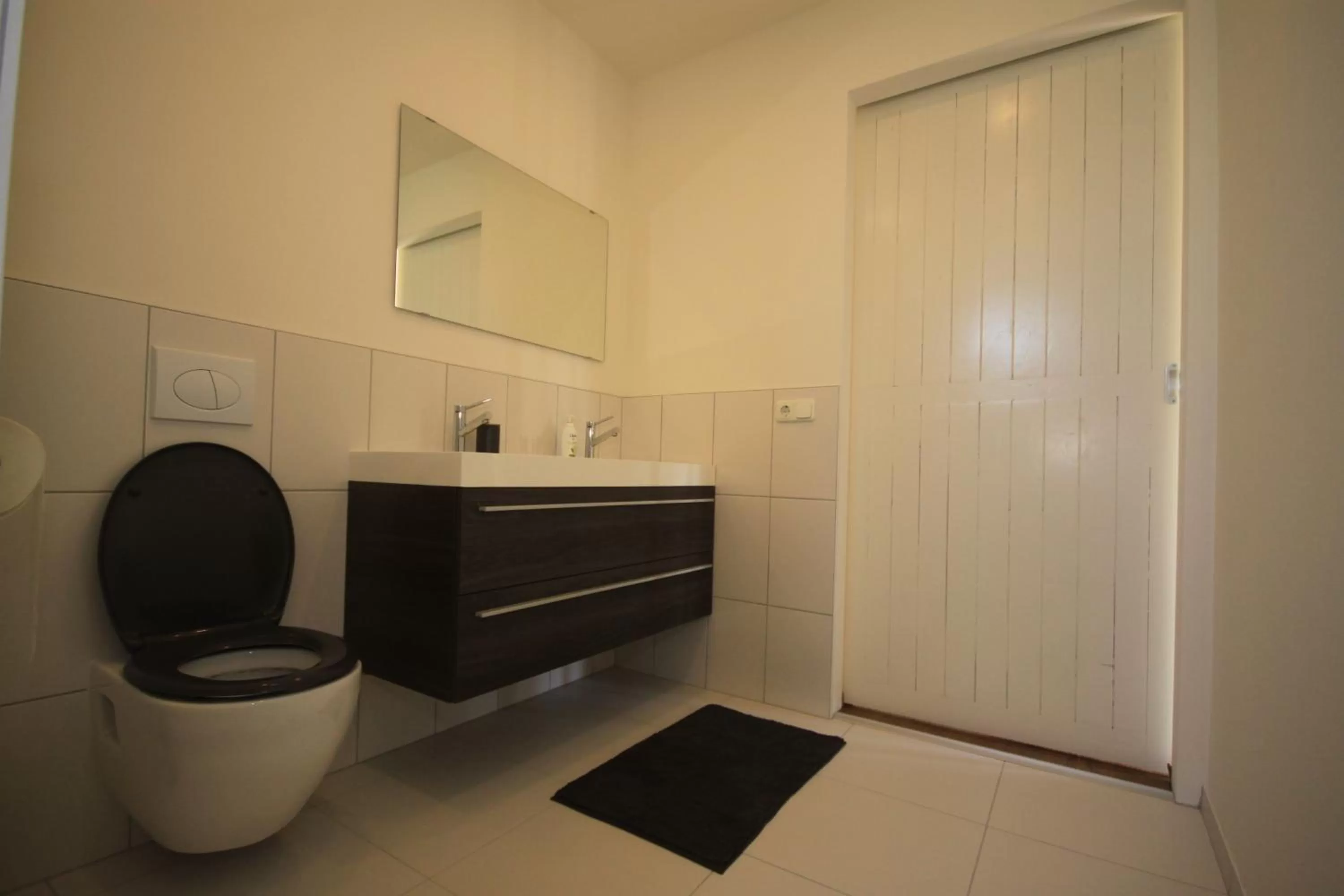 Deluxe Double or Twin Room in B&B Beach&Bos