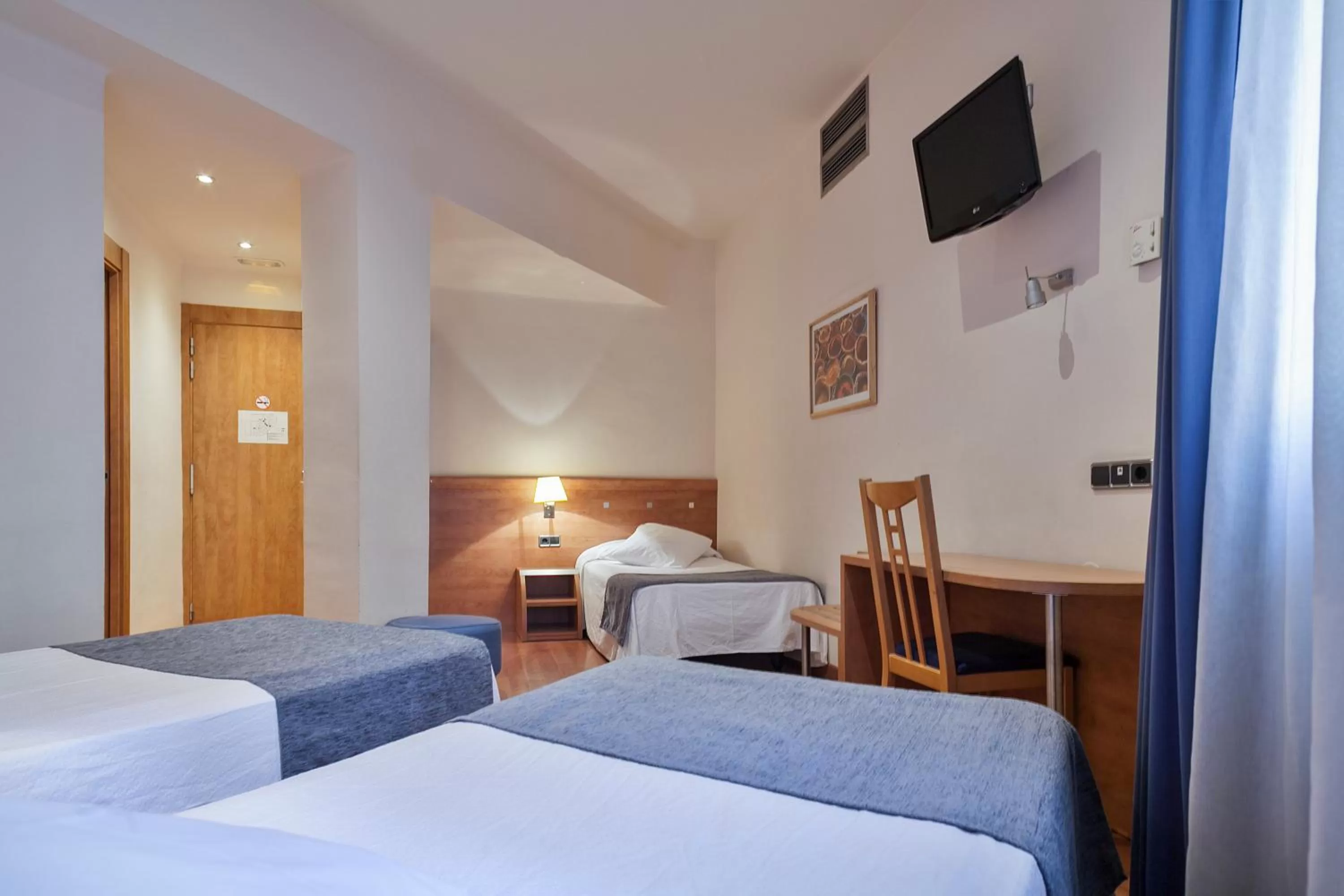 Triple Room in Acta Antibes