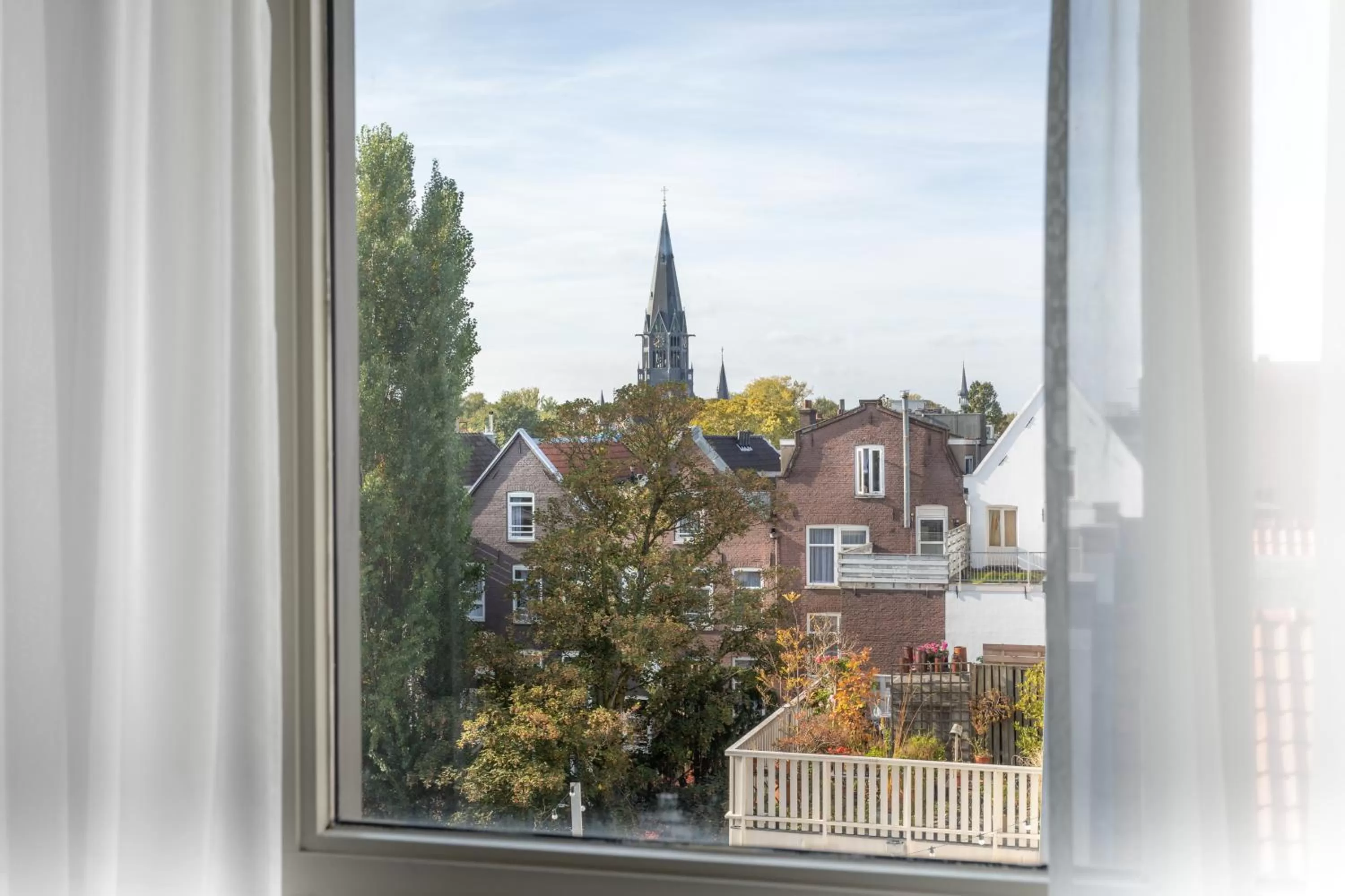 Small Triple Room in Hotel Espresso