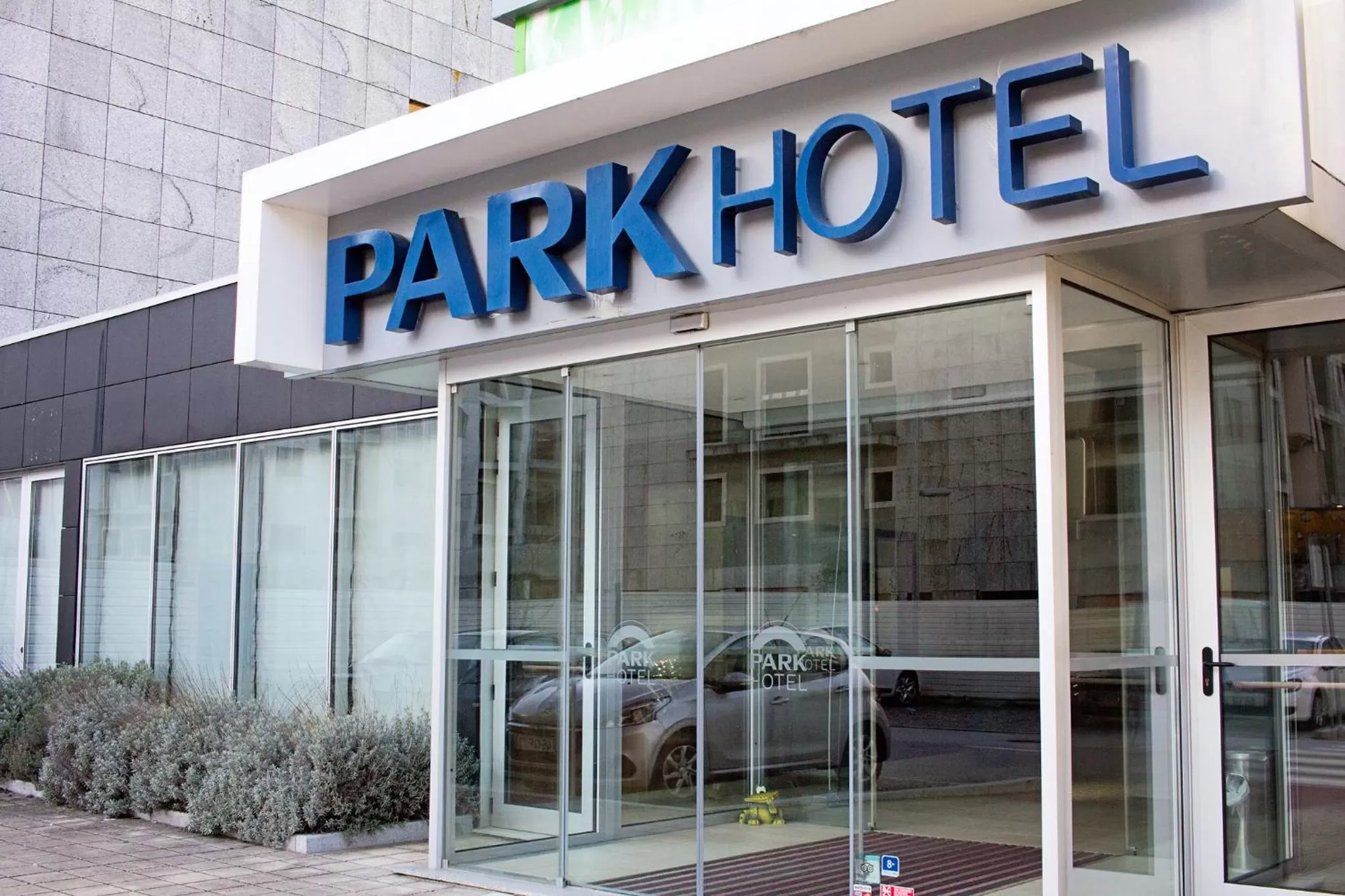 Facade/entrance in Park Hotel Porto Valongo