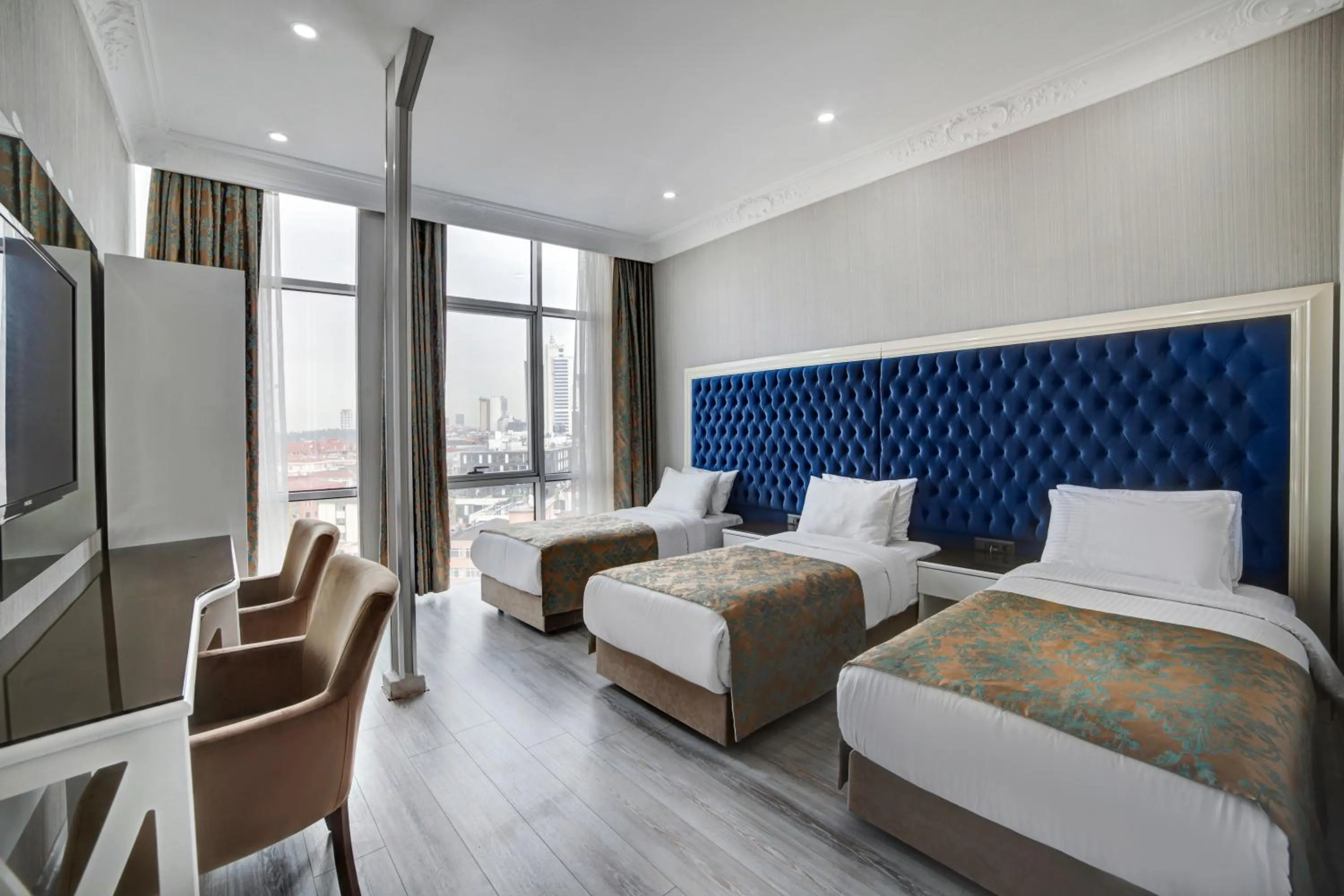 Superior Triple Room in White Monarch Hotel