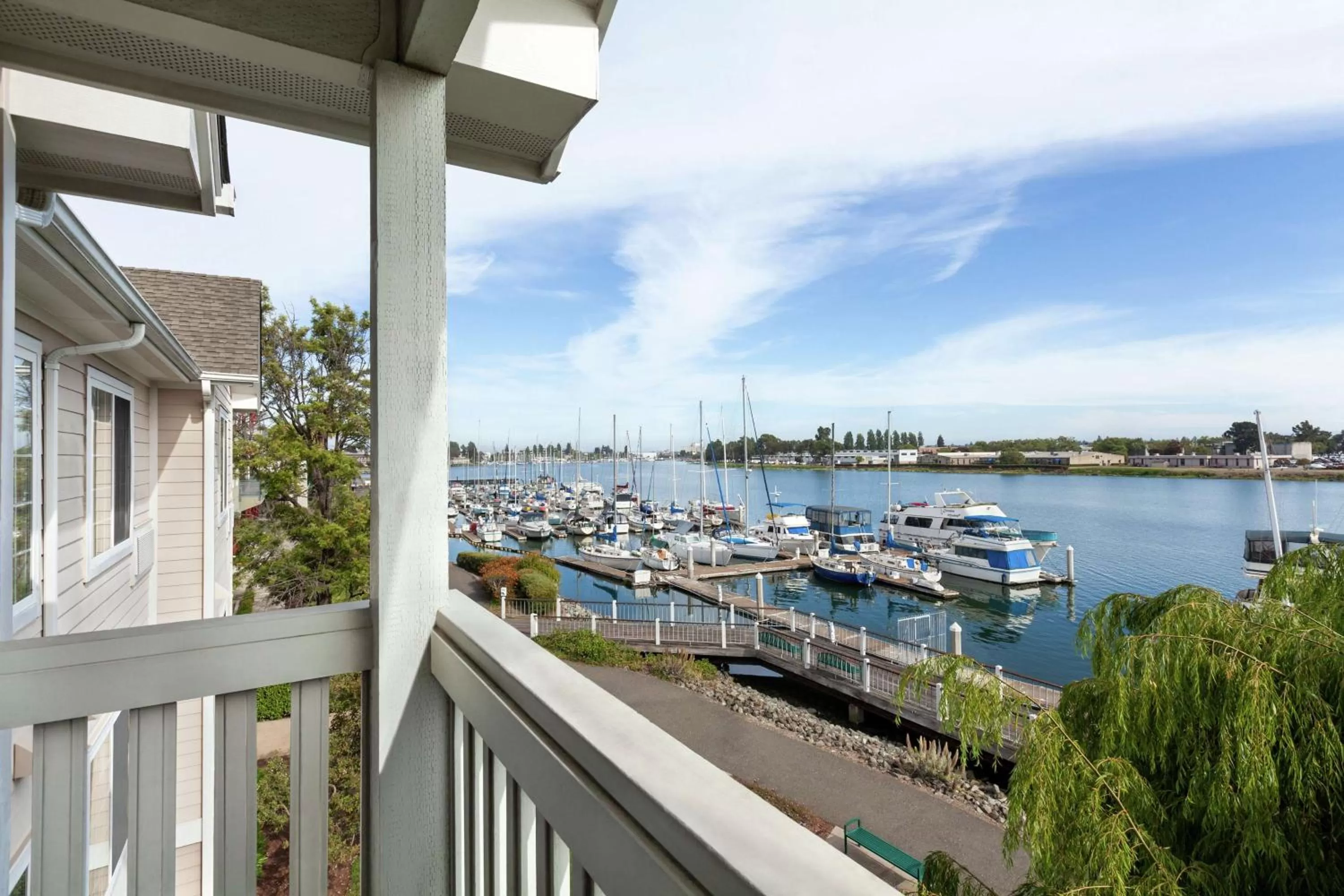 Queen Suite with Waterfront View - Non-Smoking in Homewood Suites by Hilton - Oakland Waterfront