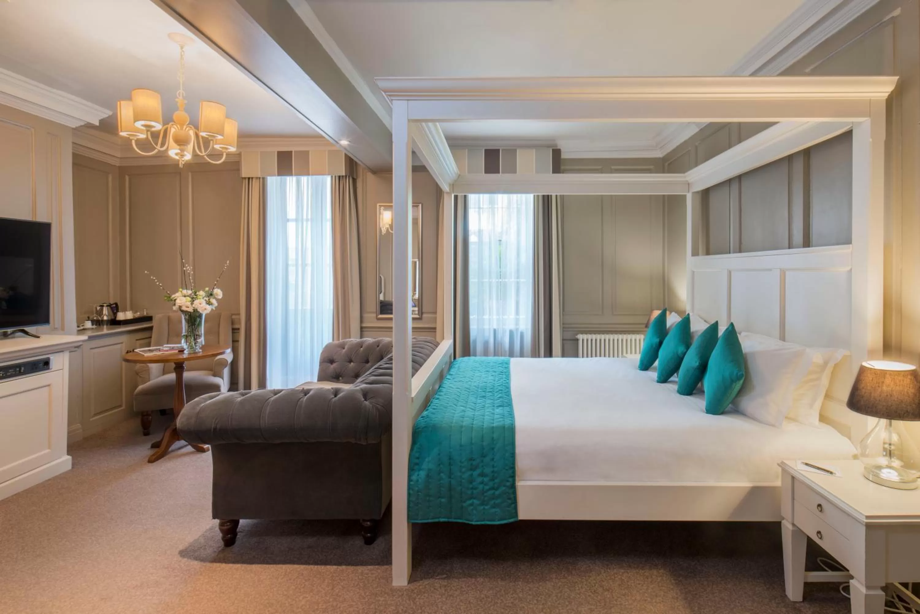 Premier Suite in Vanbrugh House Hotel