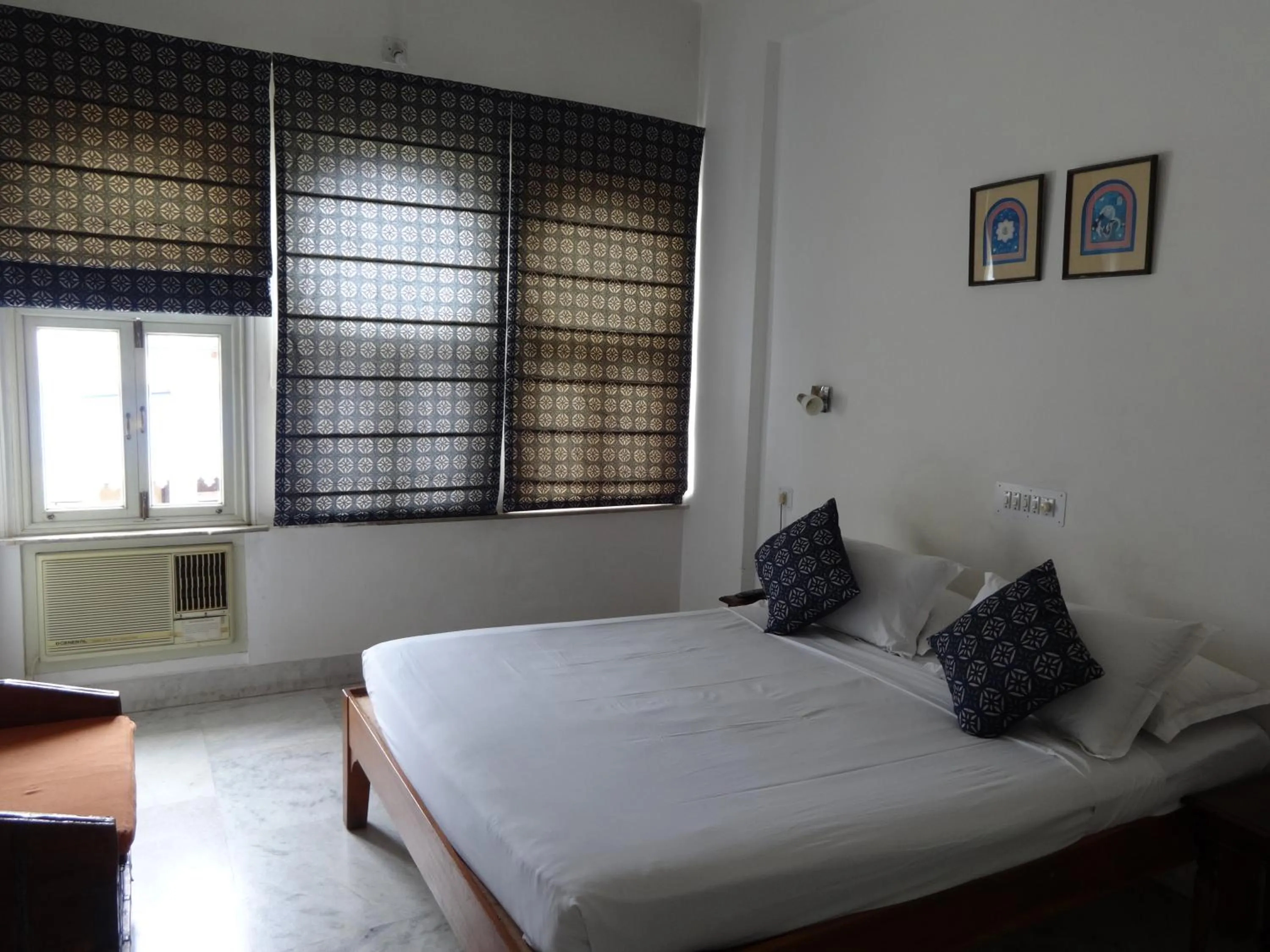 Standard Double or Twin Room in Jaiwana Haveli