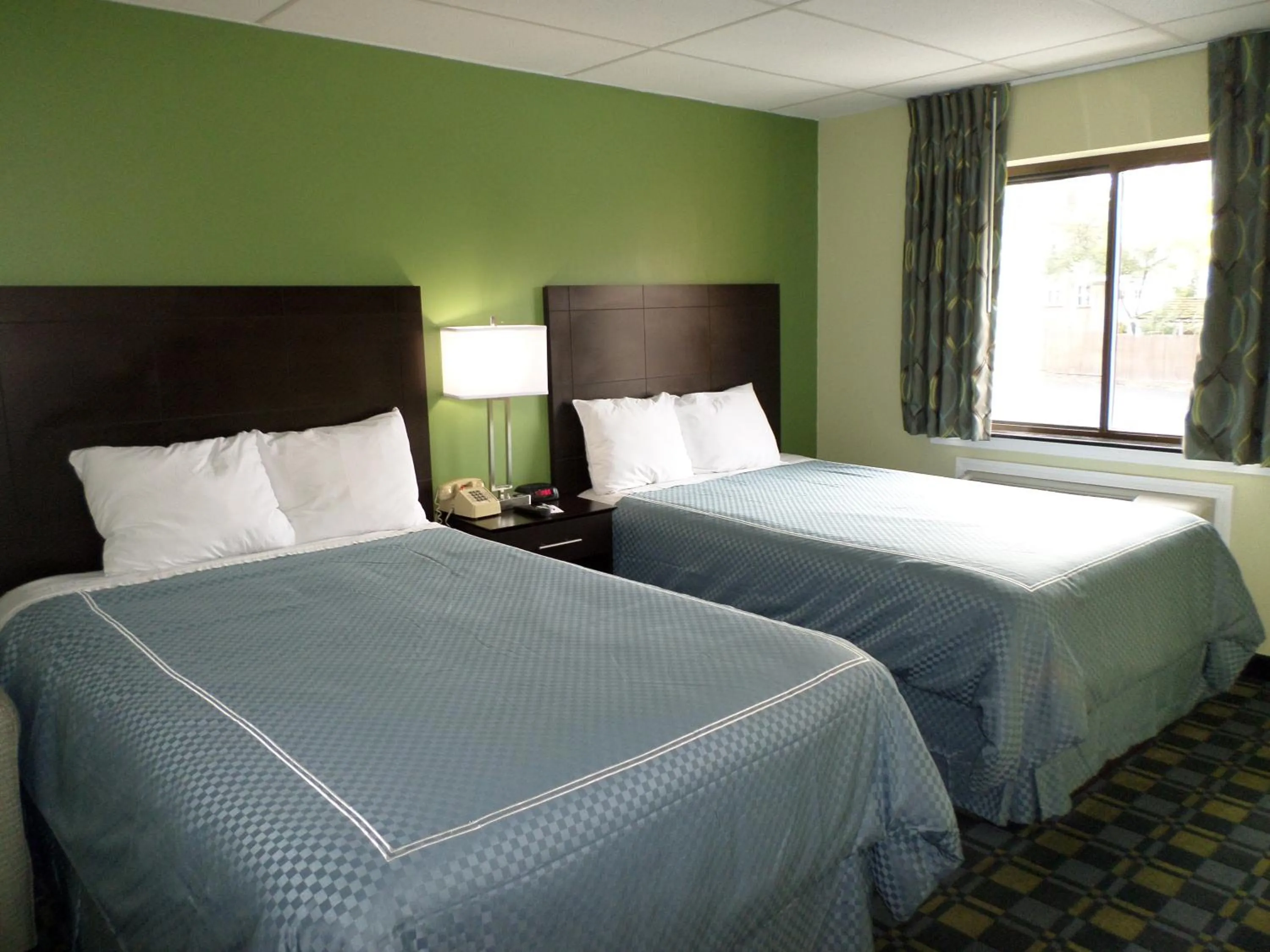 Suite with Two Double Beds - Non-Smoking in Travelodge by Wyndham Cleveland Lakewood