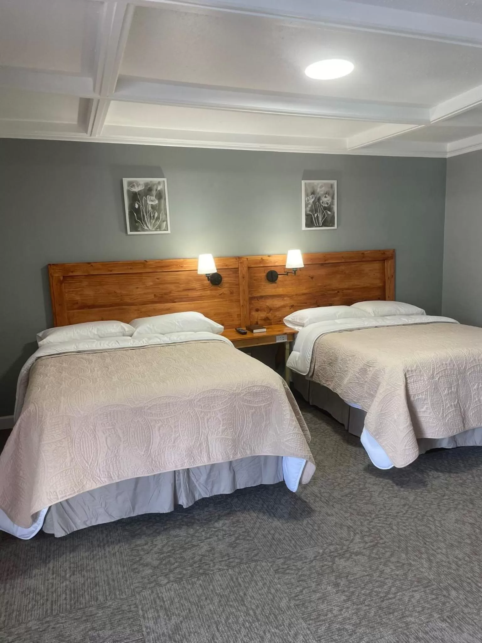 Deluxe Double Room in BlueGem Motel