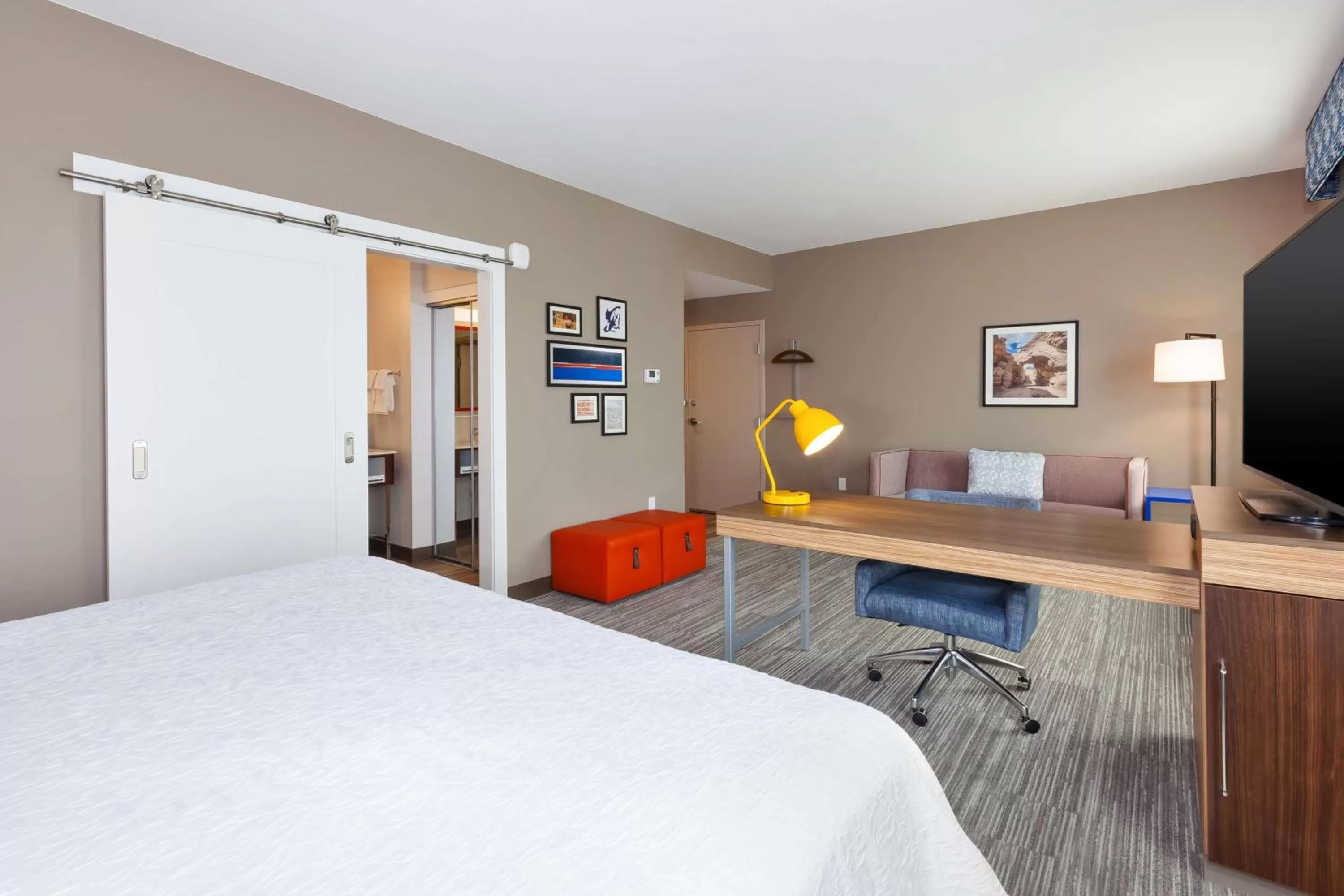 King Studio with Sofa Bed - Hearing Access/Non-Smoking in Hampton Inn & Suites Wells, Nv