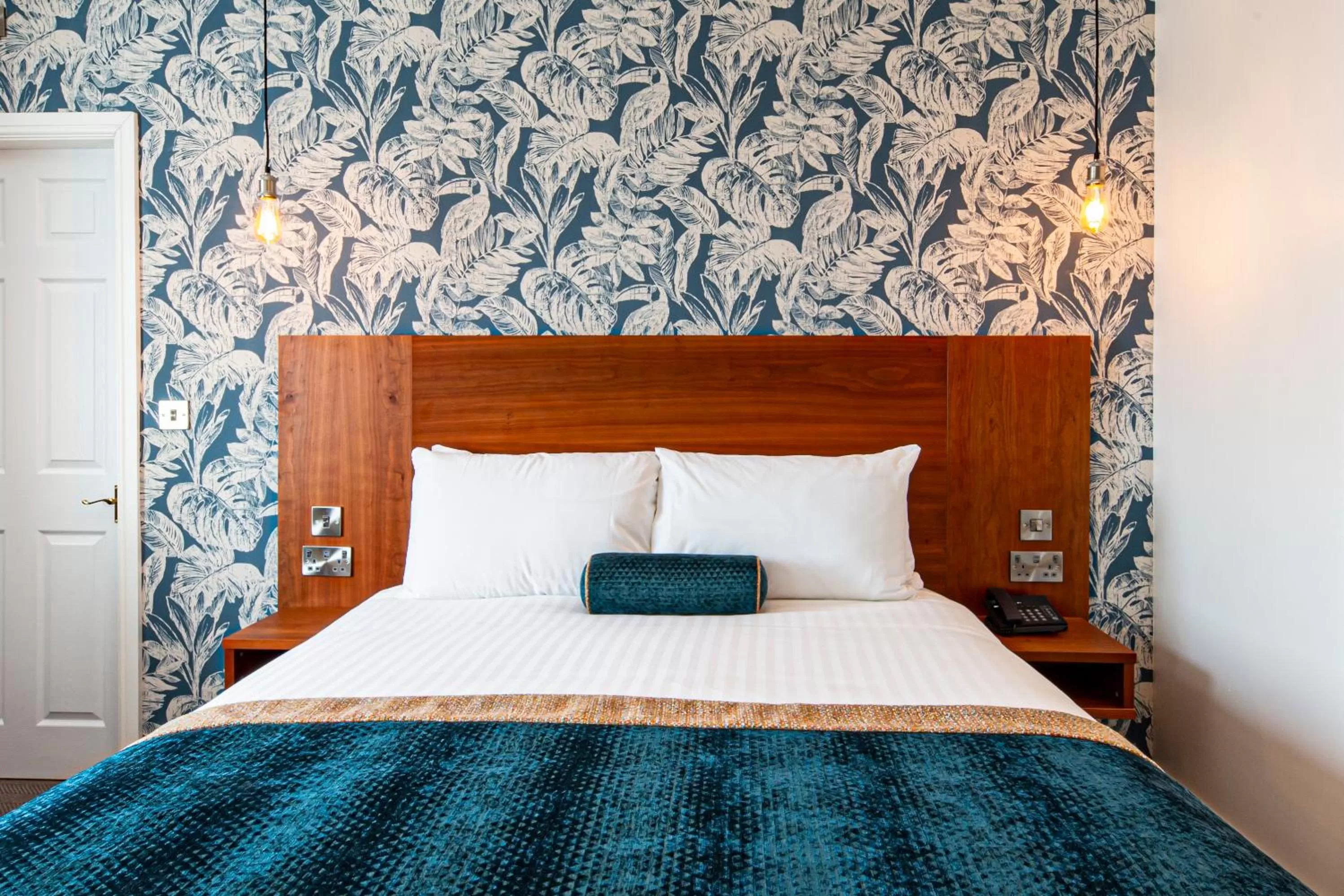 Double Room with Coastal View in The Beaches Hotel and Spa