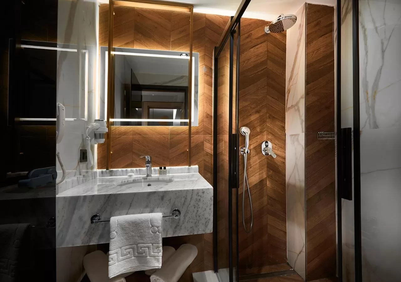  Standart Triple Room - Free Spa Access in Dundar Hotel & Spa