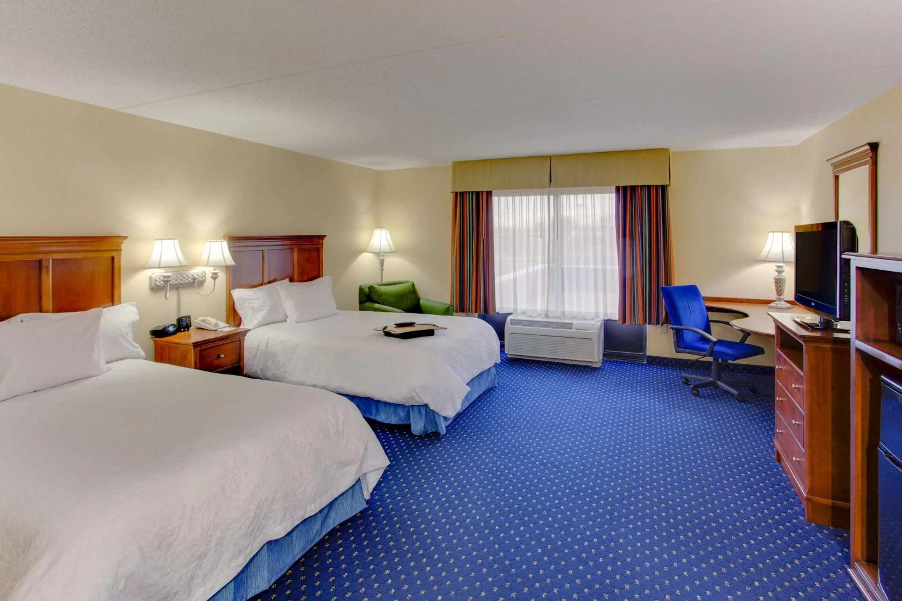 Double Room Suite- Non-Smoking in Hampton Inn and Suites Fredericksburg South