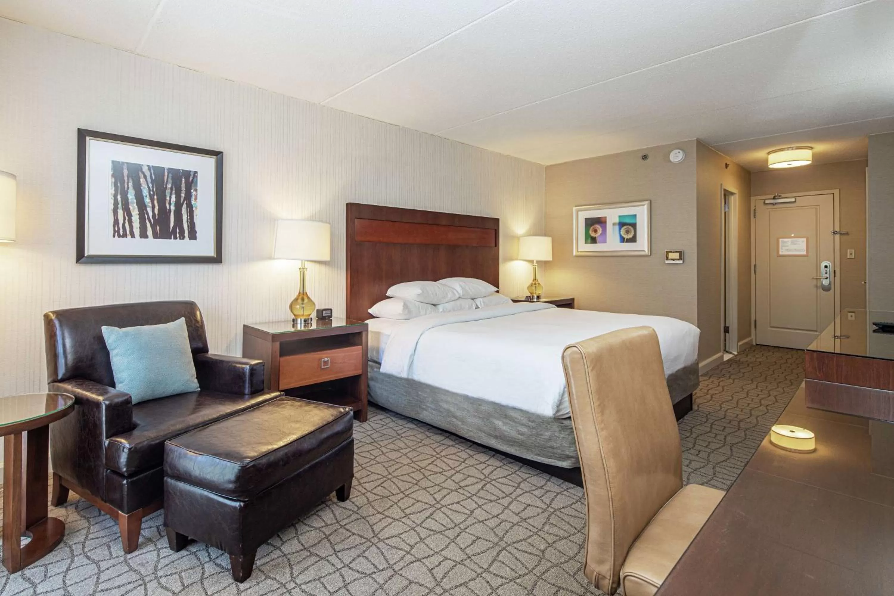 King Room - Non-Smoking in DoubleTree by Hilton Pittsburgh-Green Tree