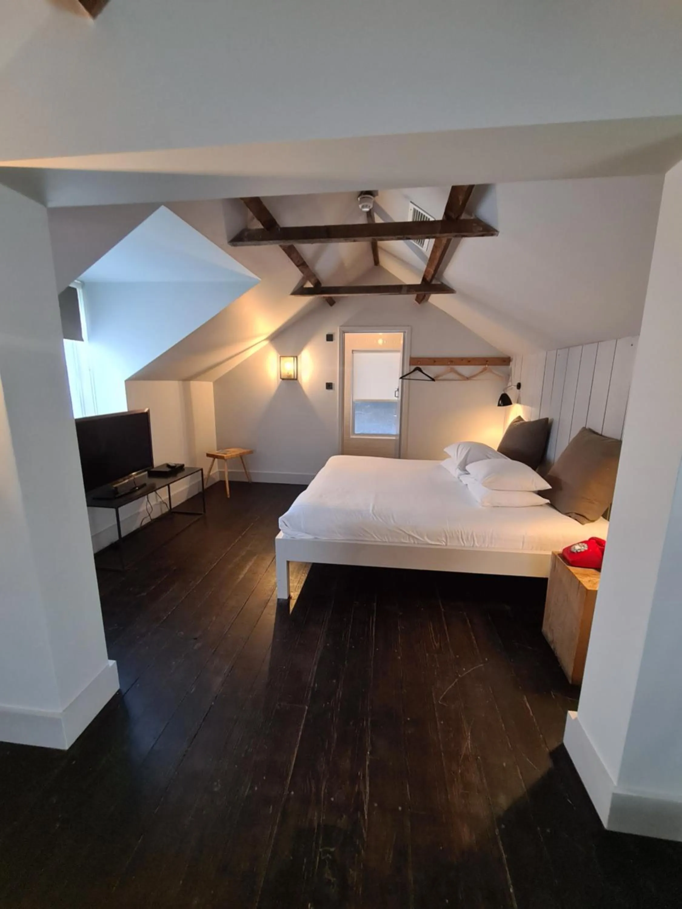 Superior Double Room - single occupancy - Main Inn in The Crown