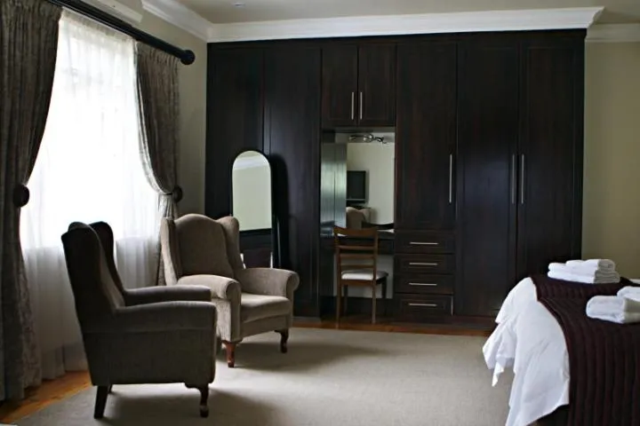 Superior Double Room - single occupancy in Goodey's Guesthouse