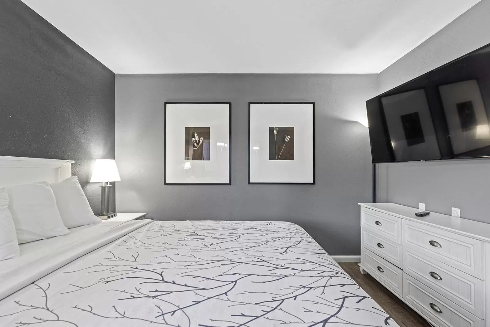 One-Bedroom Suite in GreenTree Inn Prescott Valley