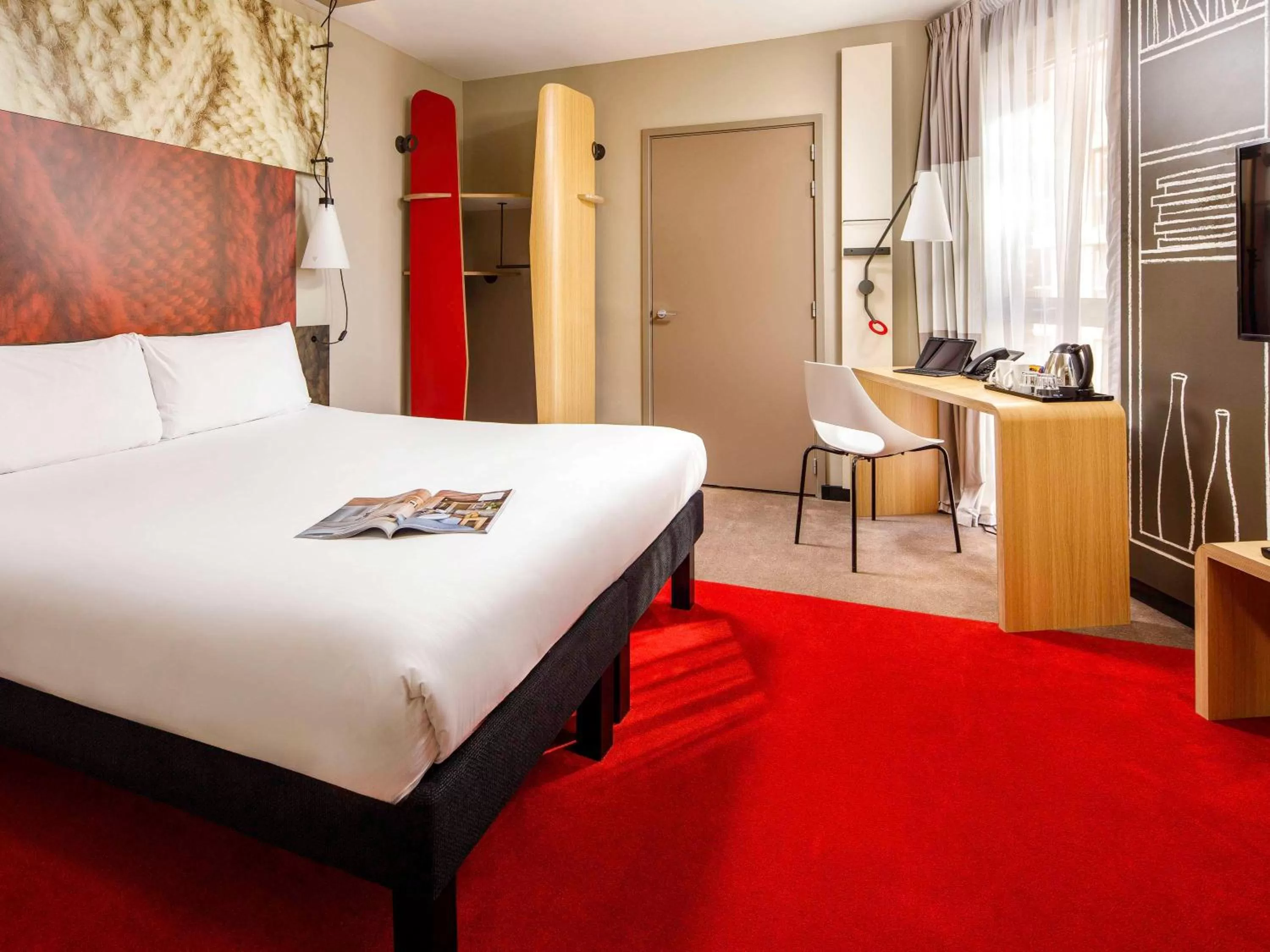 Standard Double Room - Disability Access in ibis London Canning Town