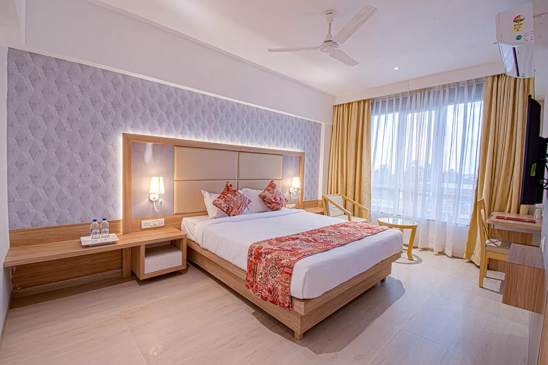 Standard Double Room in Hotel Park Tree, NEAR 5 STAR MIDC, KANERIWADI, NH4 GOA HIGHWAY KOLHAPUR