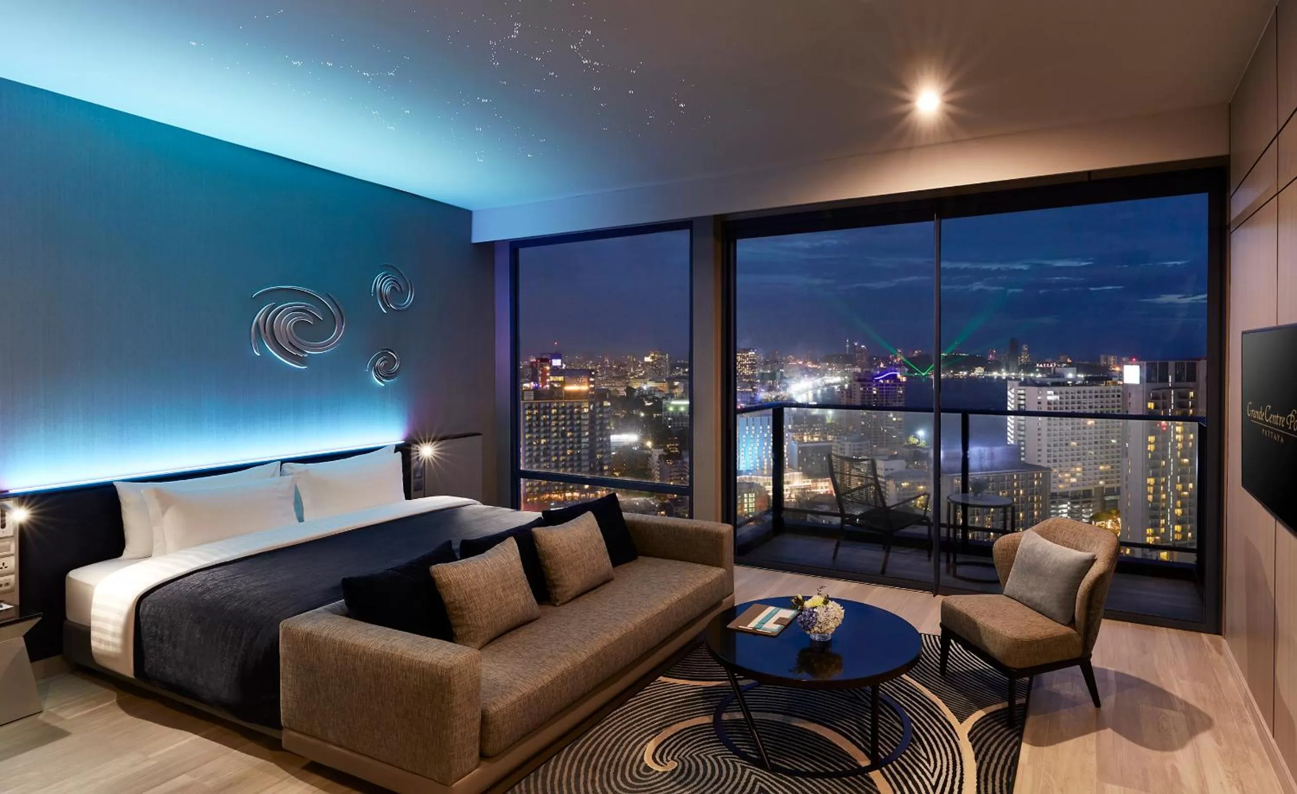 Panoramic Suite in Grande Centre Point Pattaya