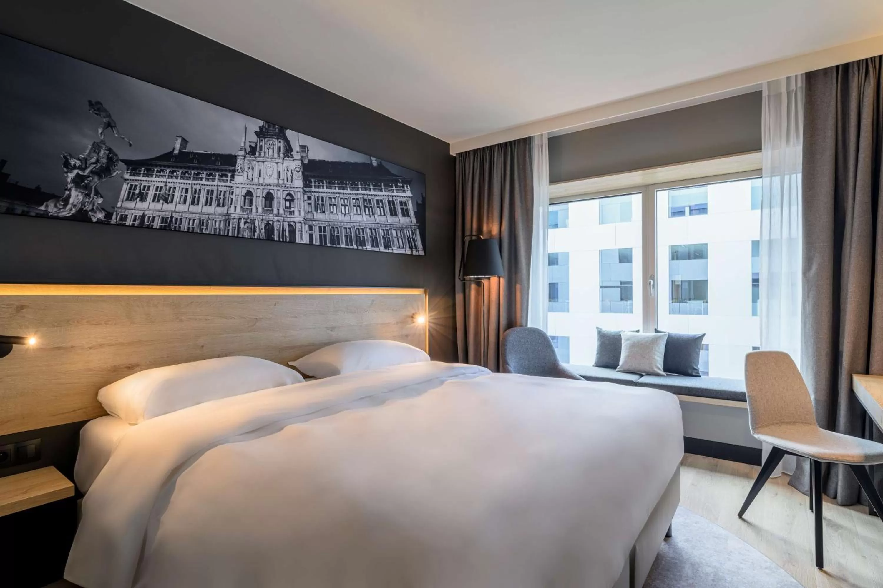 Standard Room - High Floor in Radisson Hotel Antwerp Berchem