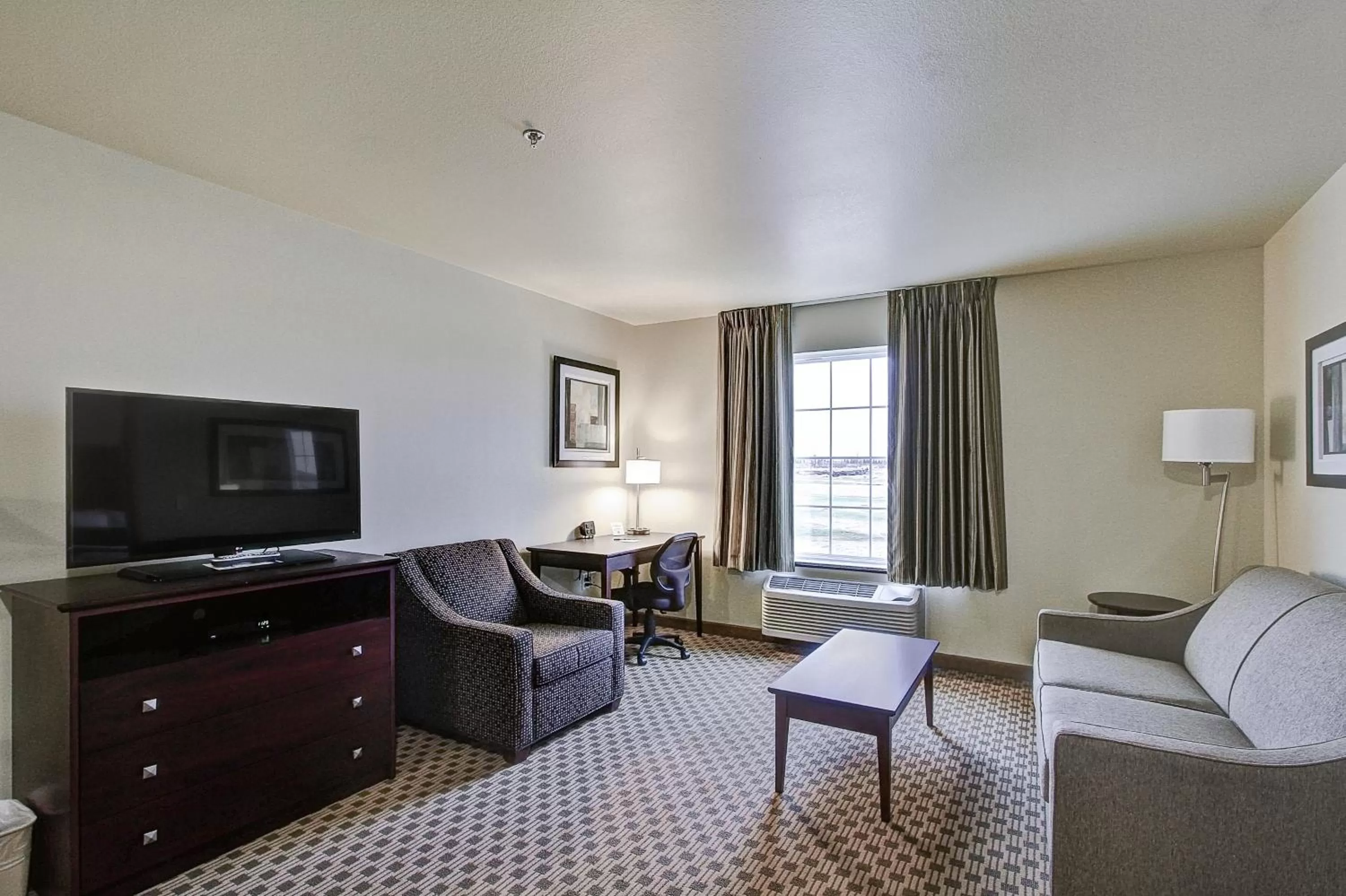 One-Bedroom Suite in Cobblestone Hotel & Suites Pulaski/Green Bay
