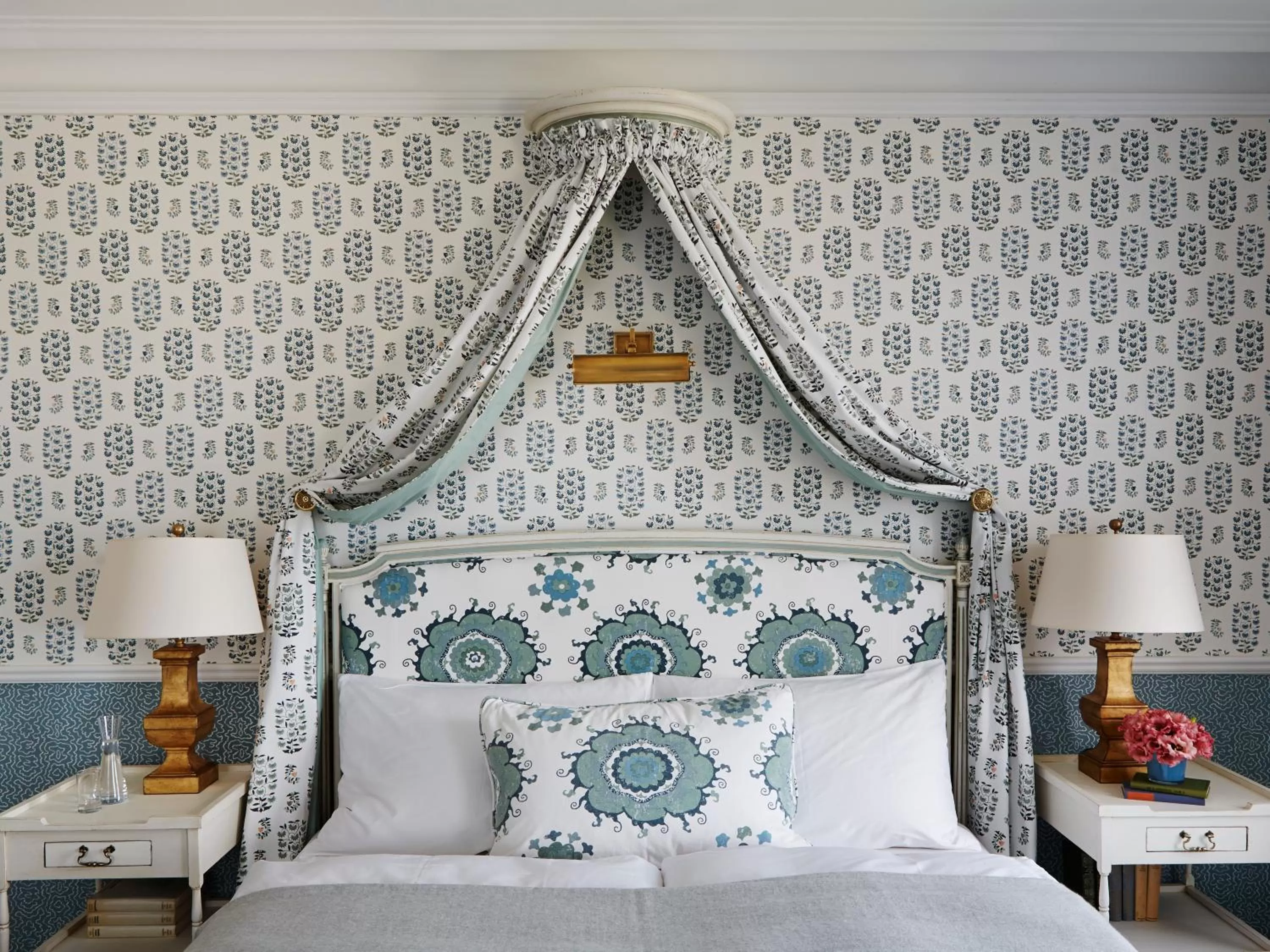 Superior Double Room with Lake View - single occupancy in Château Gütsch