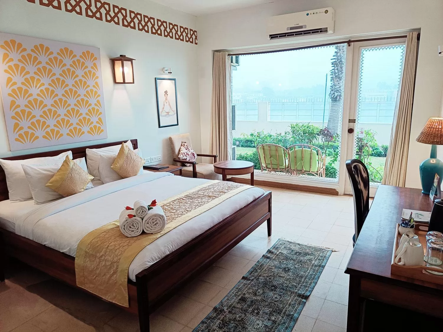 Deluxe Ganga View  in Yog Niketan By Sanskriti