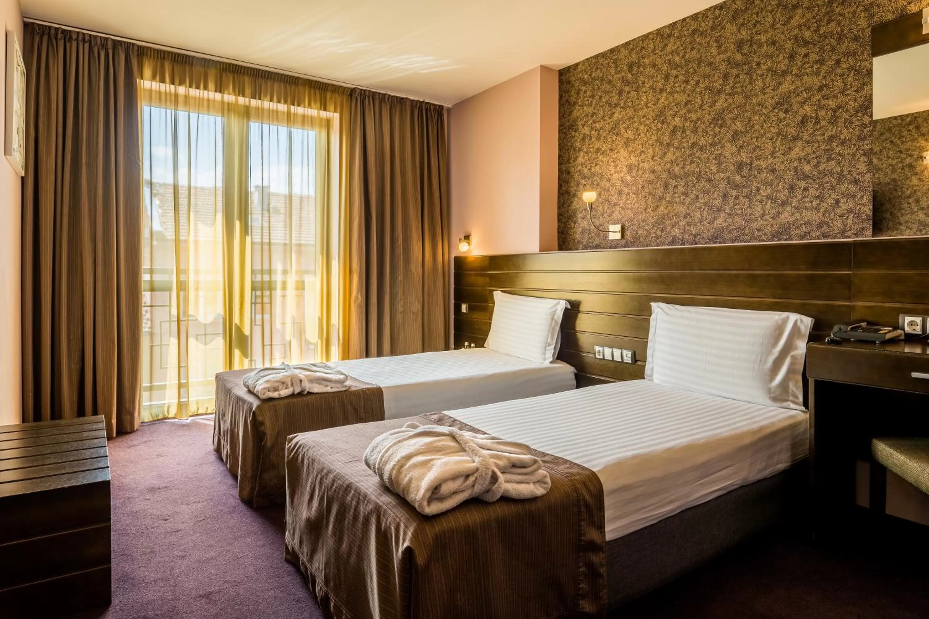 Standard Double or Twin Room in Budapest Hotel - Free Parking