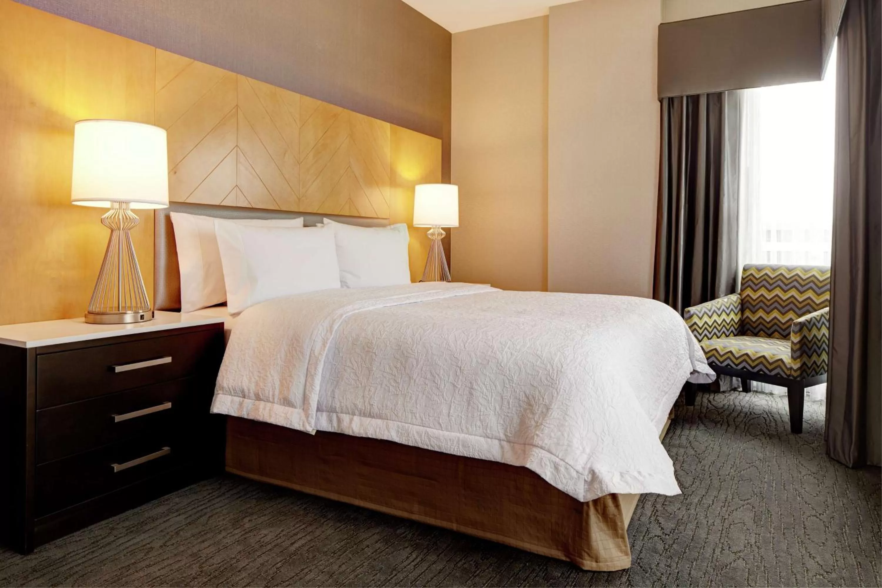 King Room with Balcony - Non-Smoking in Hampton Inn Brooklyn Downtown