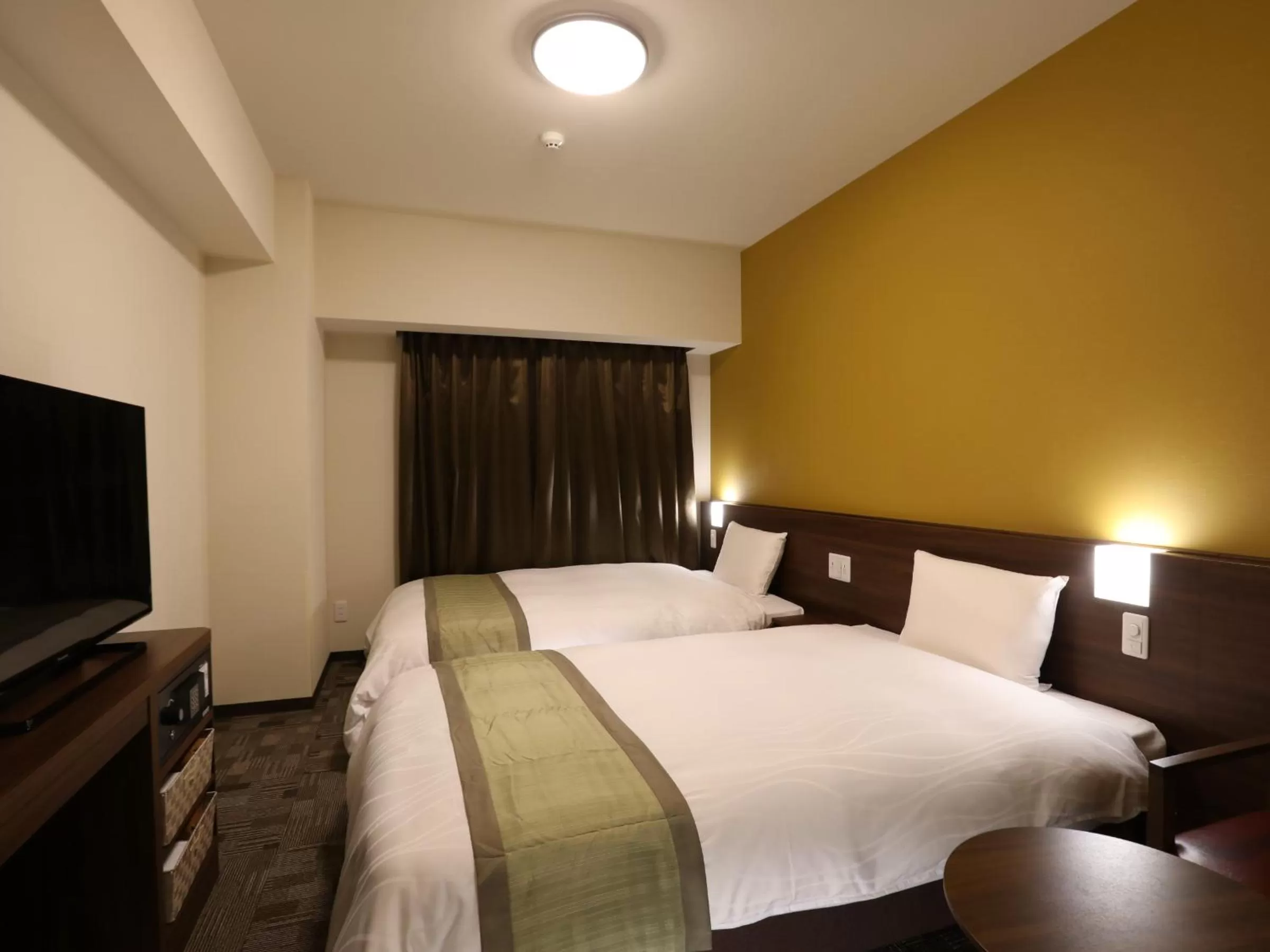 Superior Twin Room in Dormy Inn Ikebukuro - Natural Hot Spring