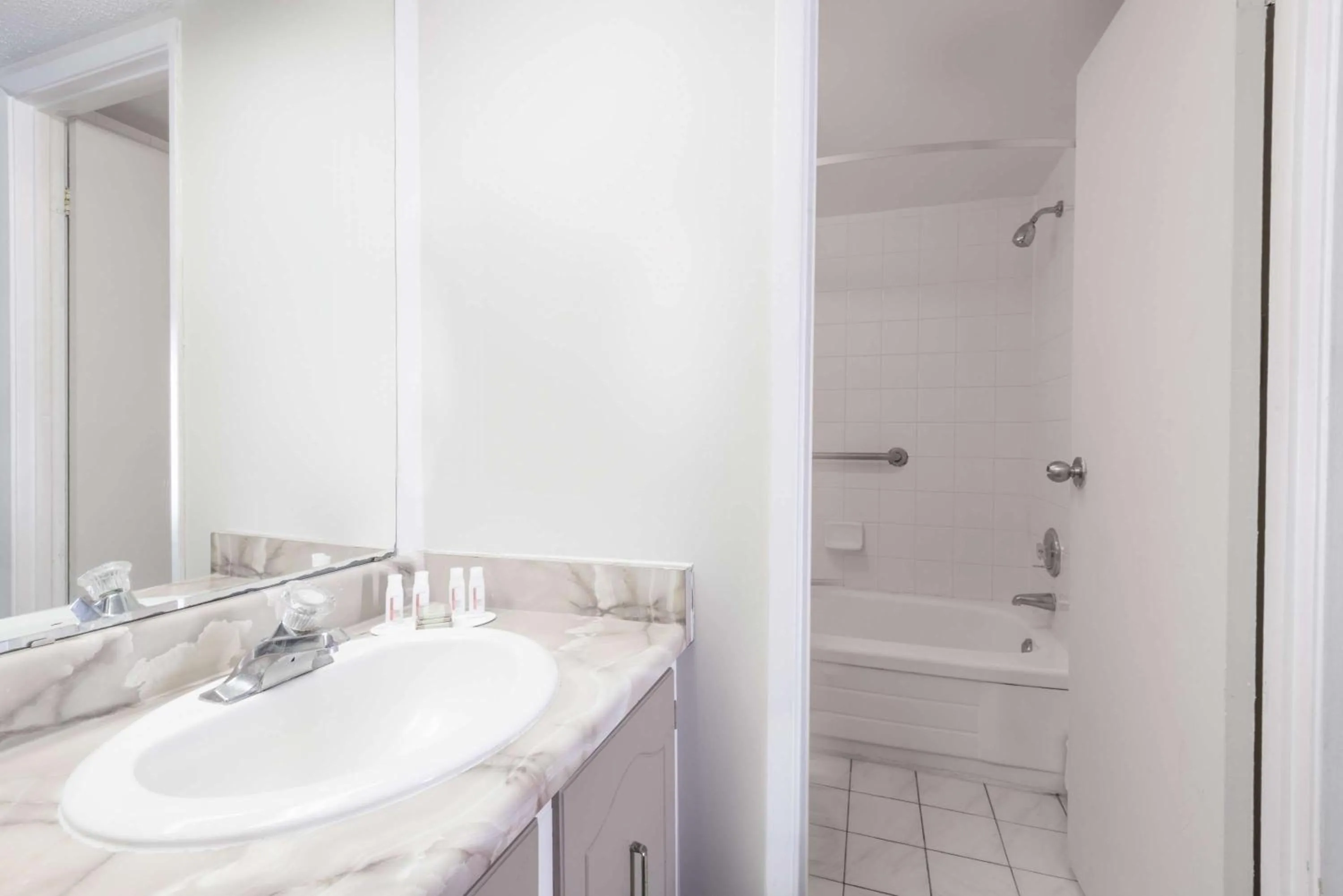 Two-Bedroom Queen Suite - Non-Smoking in Super 8 by Wyndham Guelph