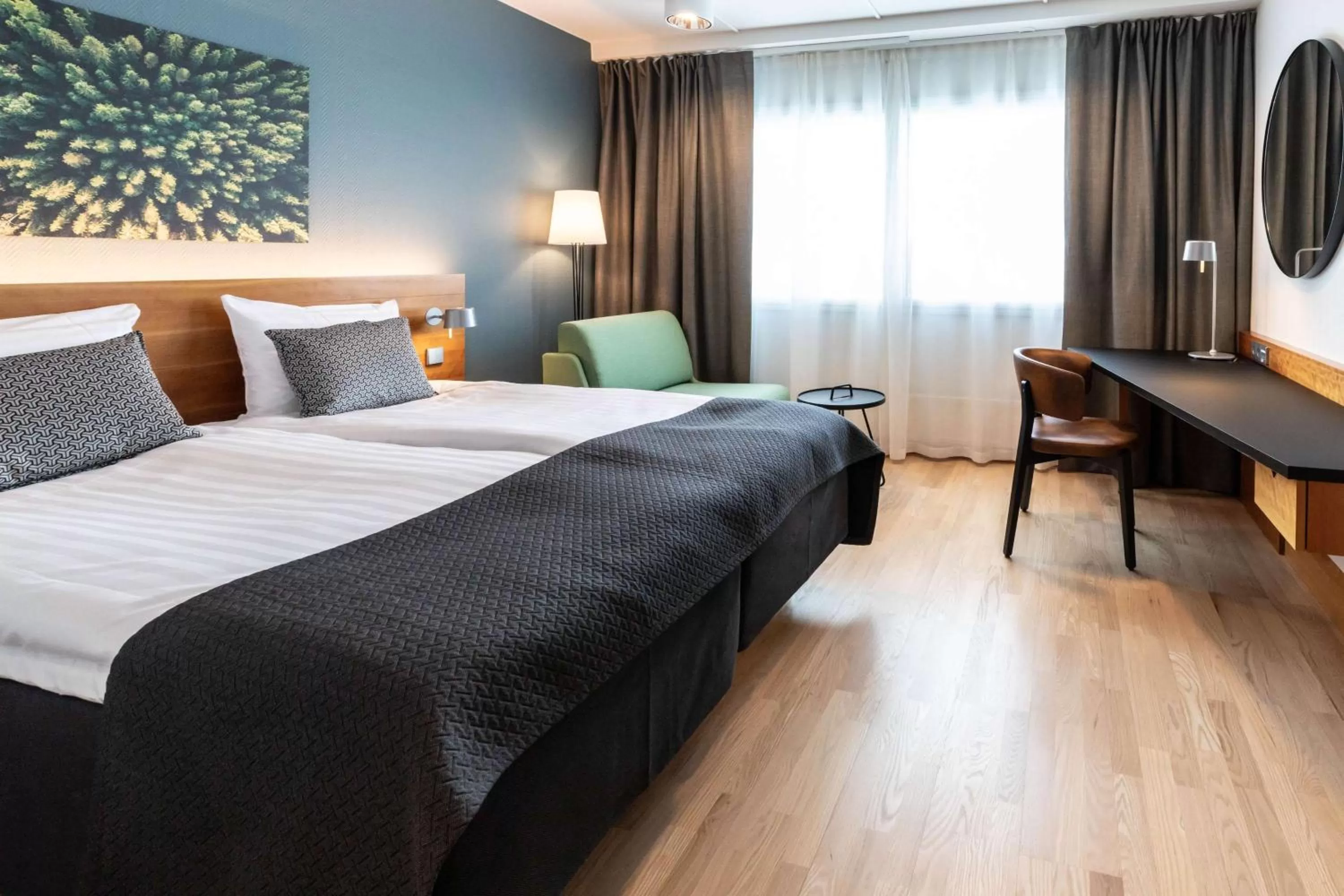Superior Queen Room in Scandic Espoo