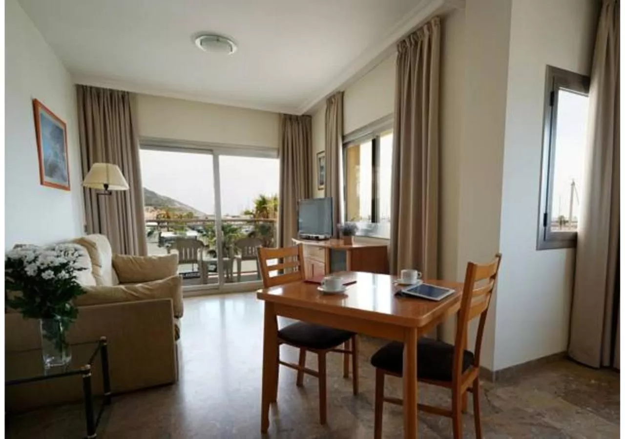 Standard Apartment in Hotel Port Sitges