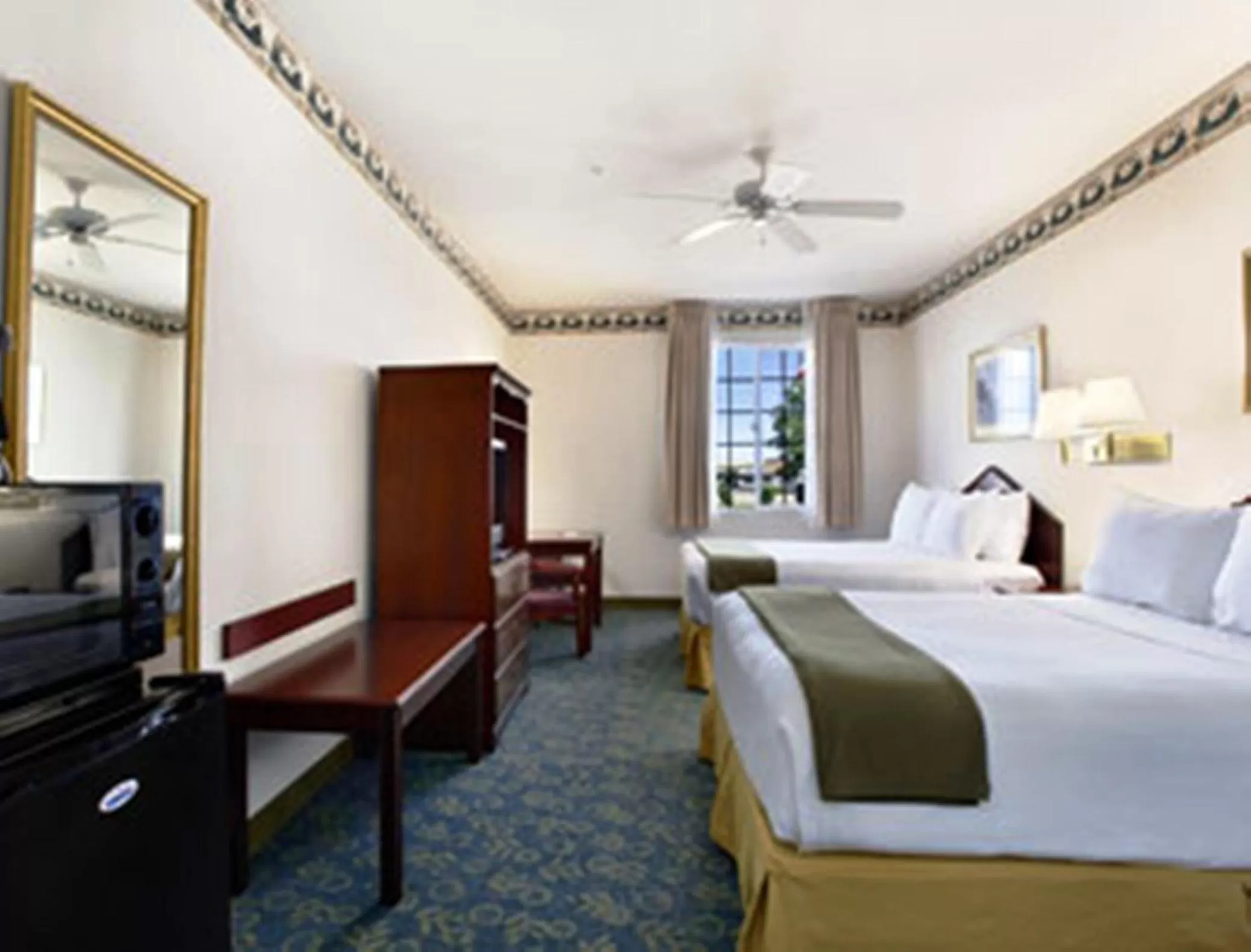 Queen Room with Two Queen Beds and Roll-In Shower - Mobility/Hearing Accessible - Non-Smoking in Ramada by Wyndham Williams