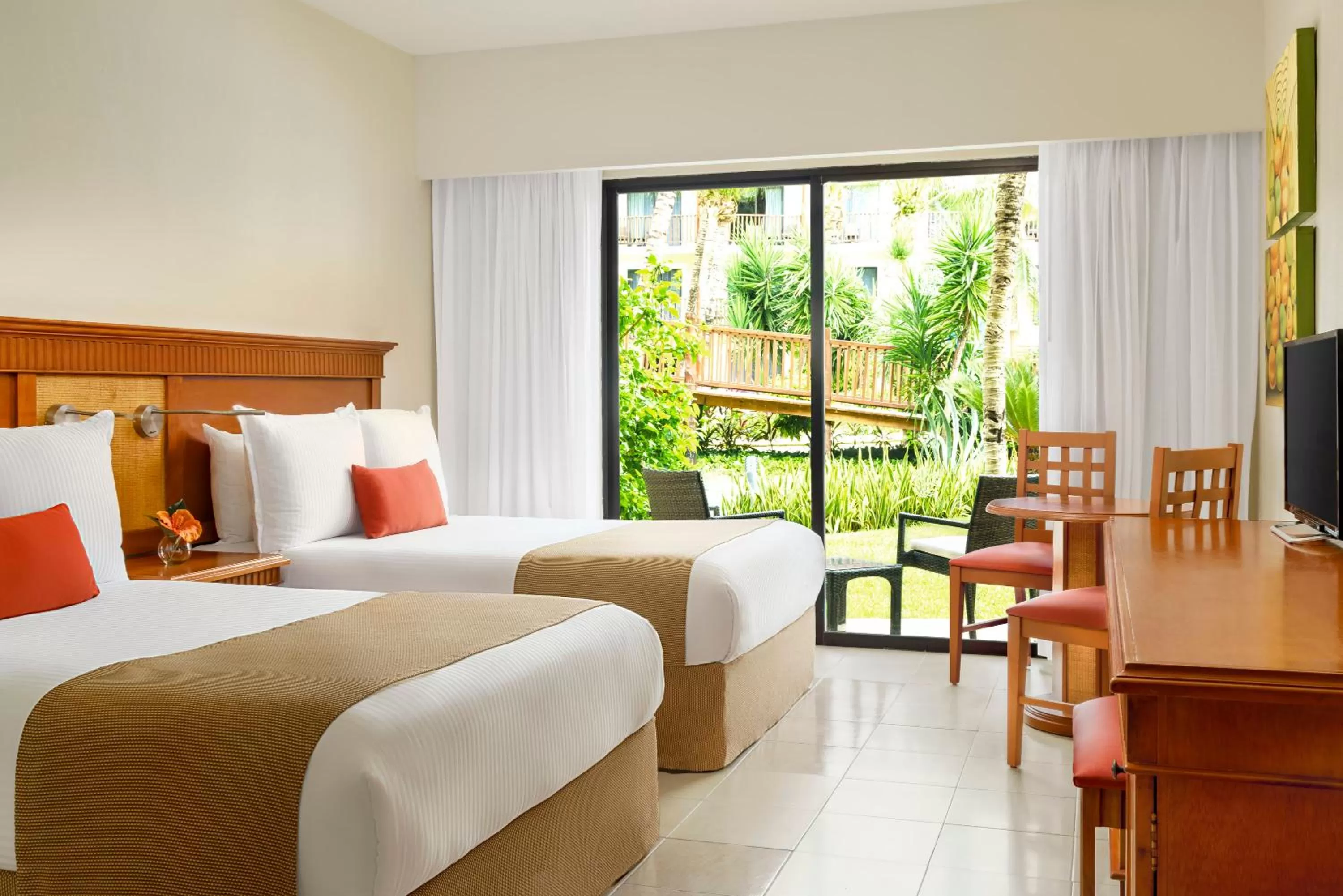 Superior Room, Garden View - single occupancy in The Reef Coco Beach Resort & Spa- Optional All Inclusive