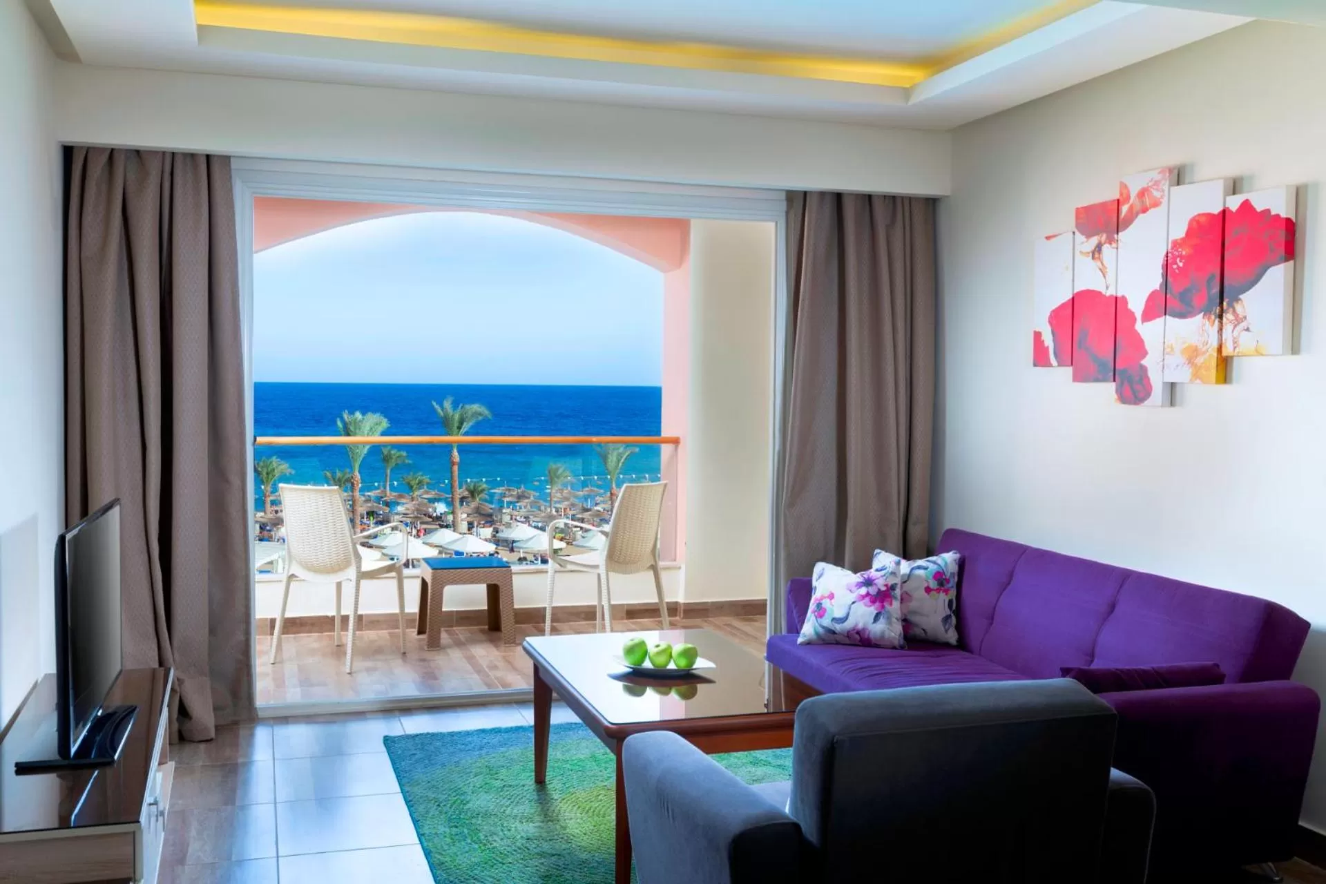 Suite with Sea View in Beach Albatros Aqua Park - Hurghada